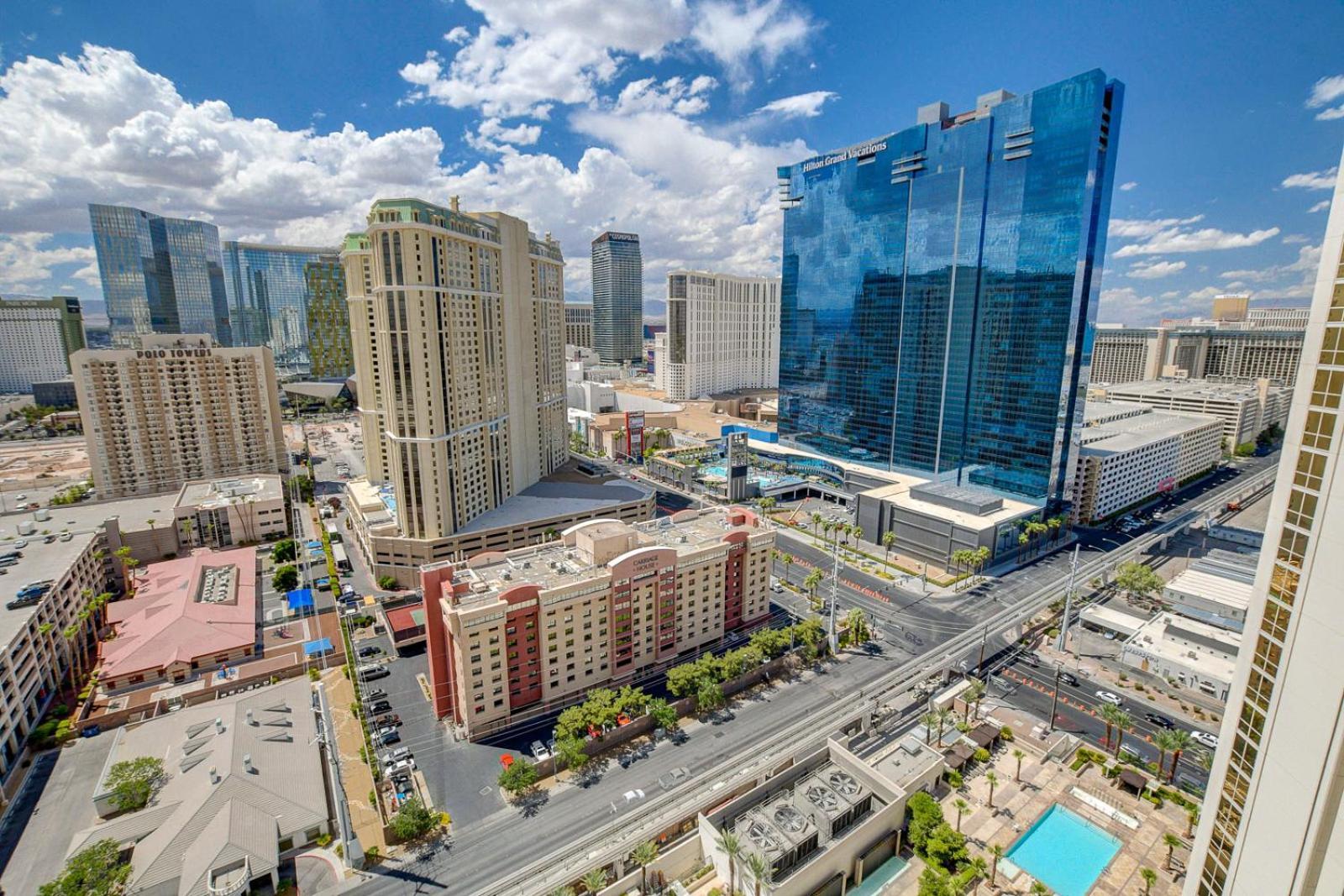 Blu Cashmere Premium Suite : MGM Signature Hotel photo 21