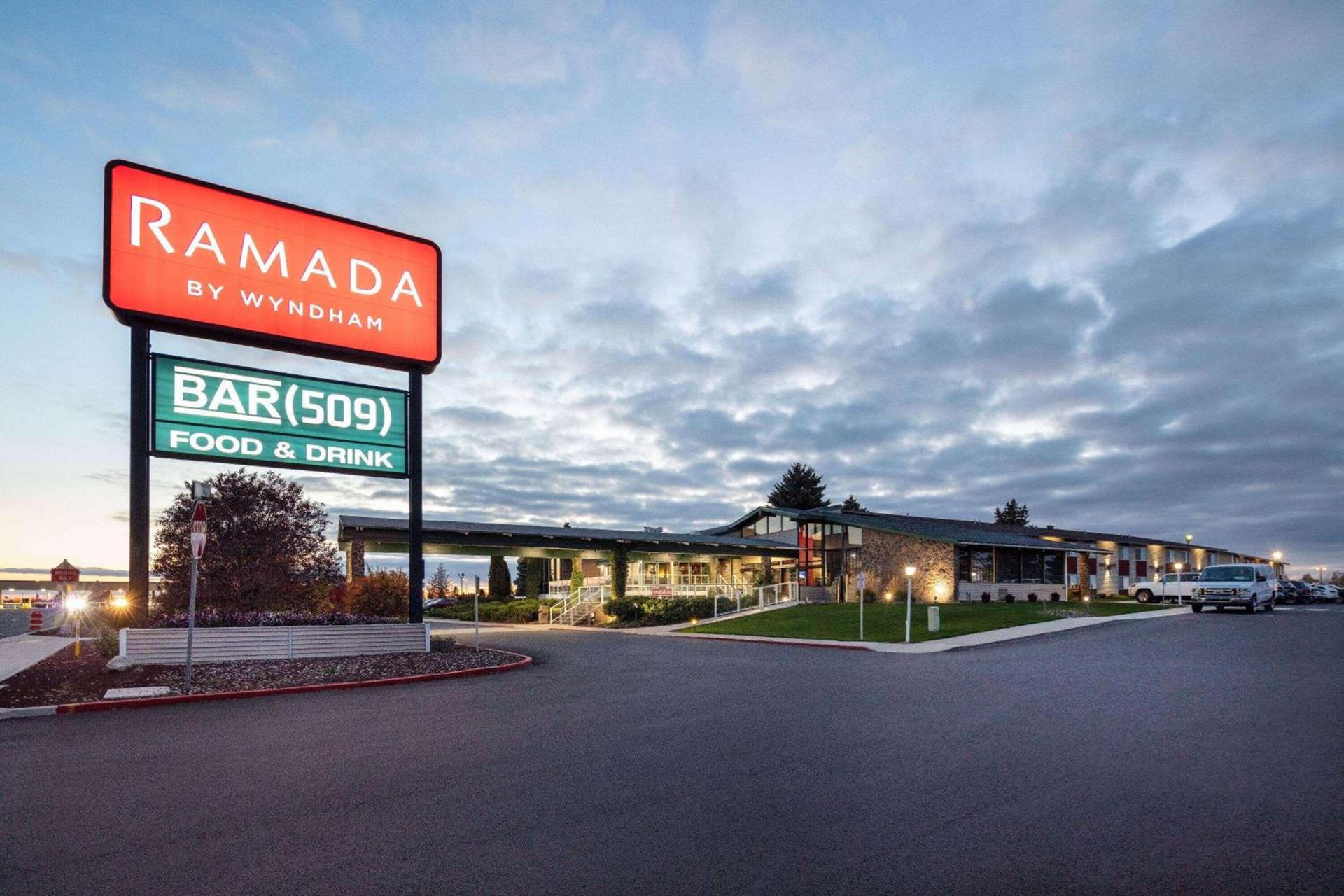 Ramada by Wyndham Spokane Airport photo 3