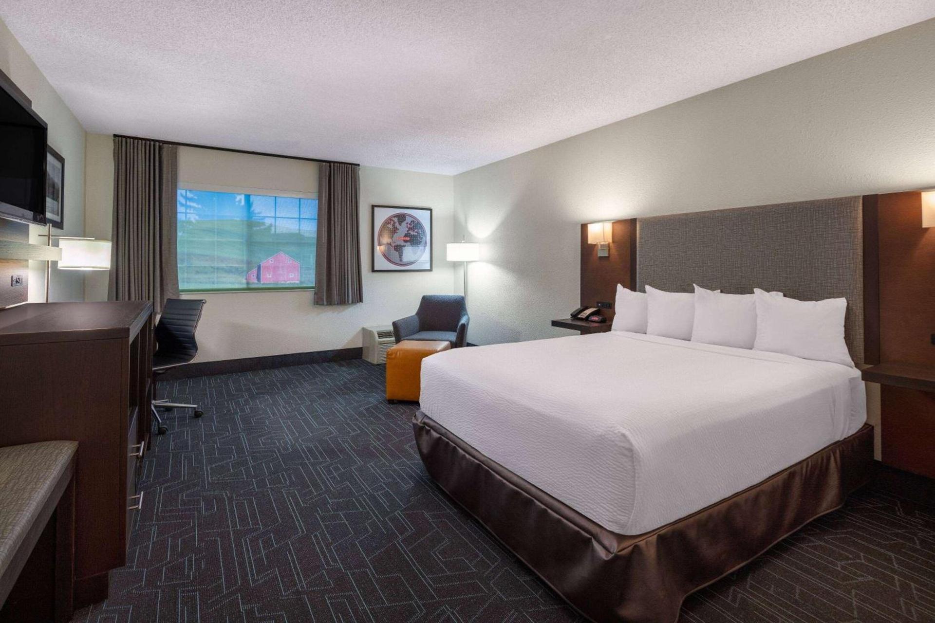 Ramada by Wyndham Spokane Airport photo 21