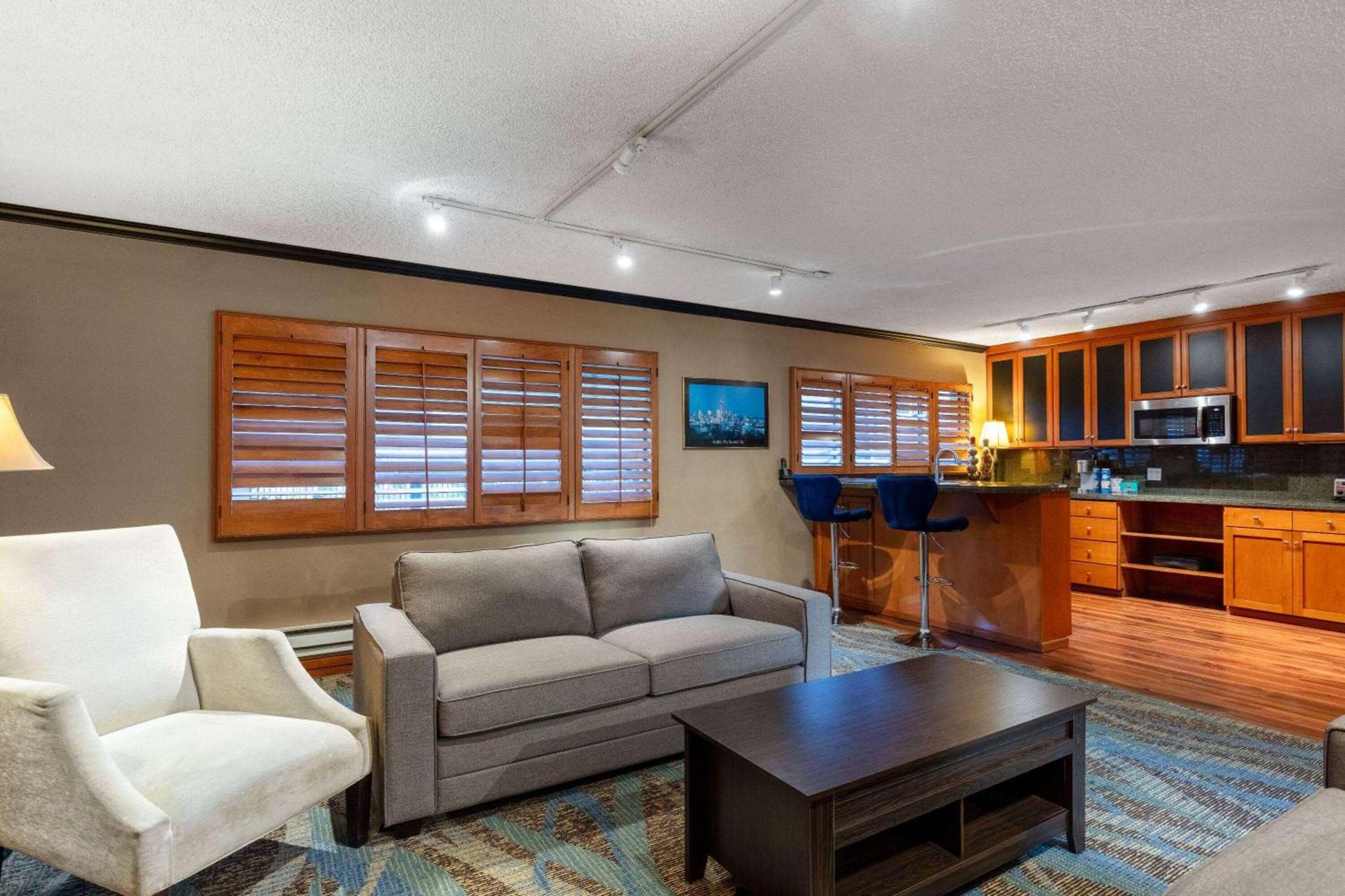 Travelodge by Wyndham Seattle By The Space Needle photo 31