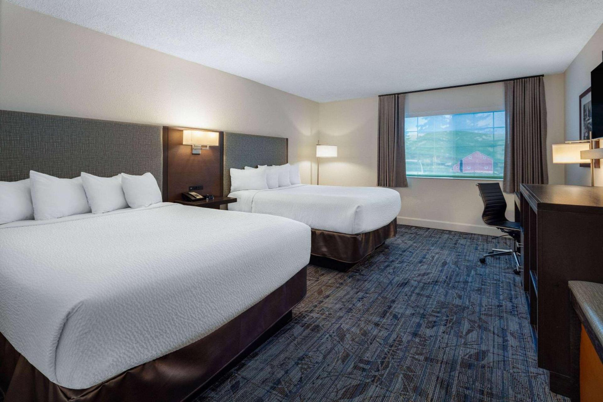 Ramada by Wyndham Spokane Airport photo 24