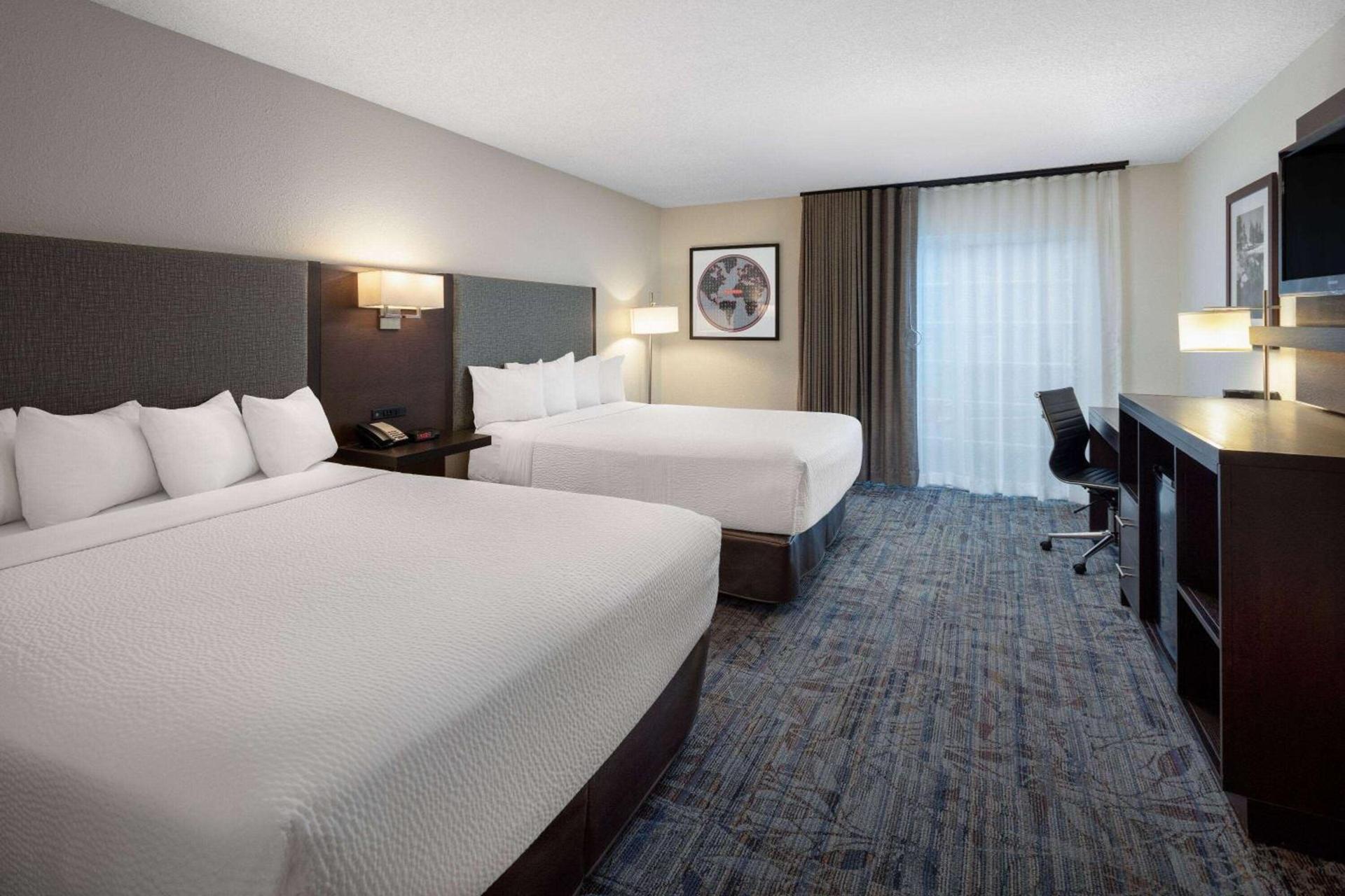 Ramada by Wyndham Spokane Airport photo 30