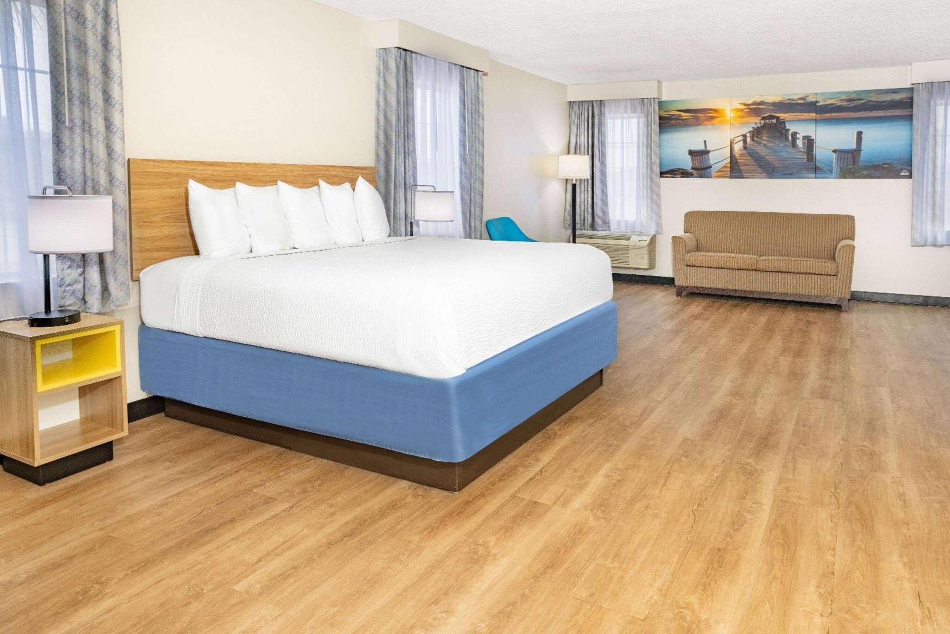 Days Inn by Wyndham Barnwell photo 26