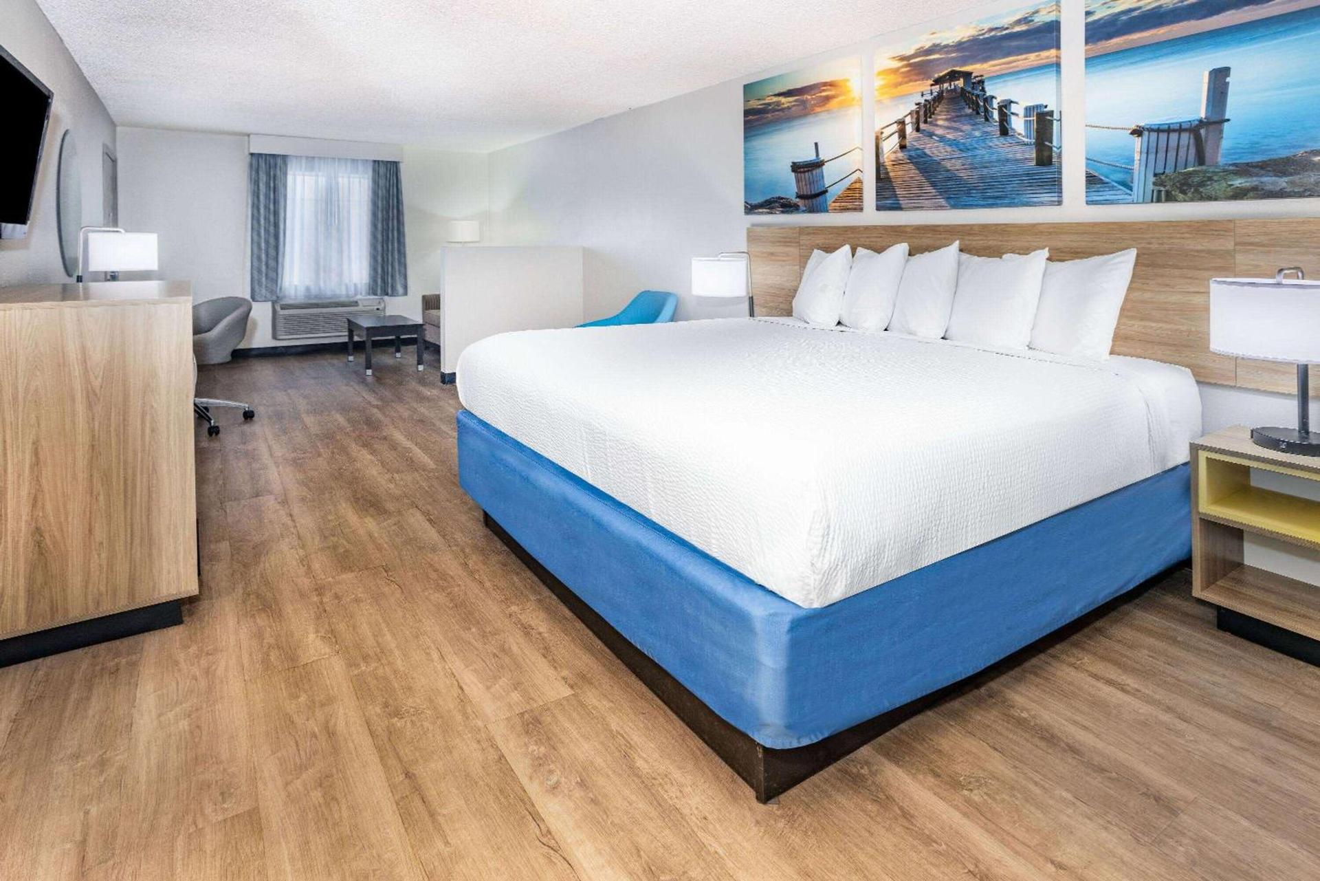 Days Inn by Wyndham Barnwell photo 24