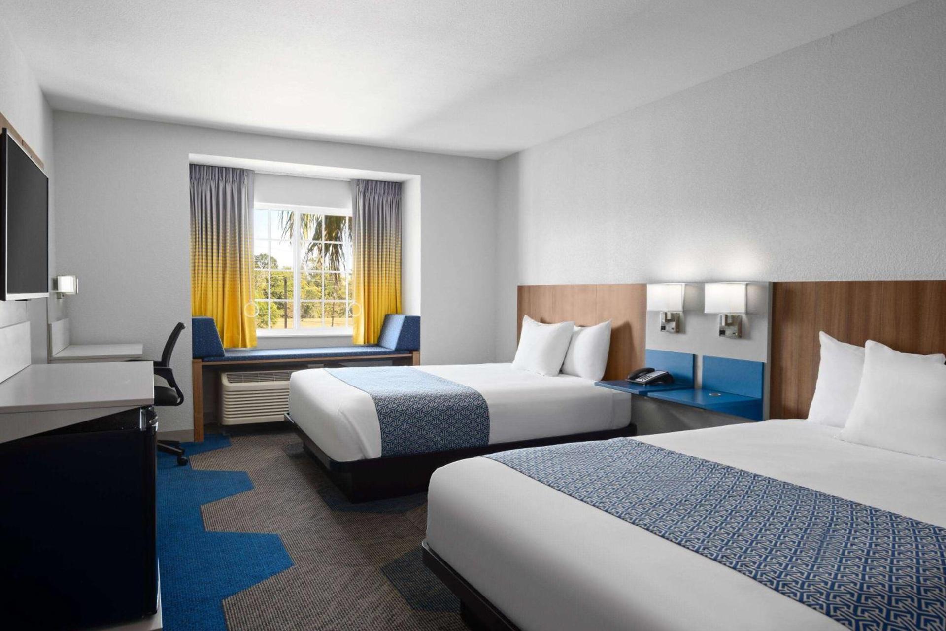 Microtel Inn & Suites by Wyndham of Houma photo 25