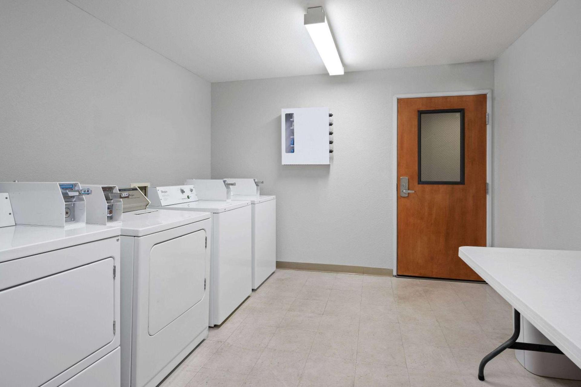 Microtel Inn & Suites by Wyndham of Houma photo 33