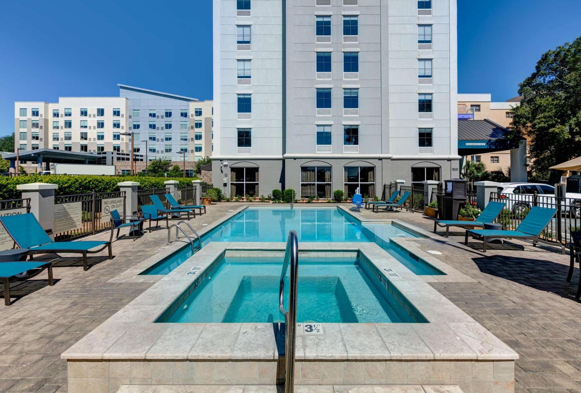 Hampton Inn Biloxi Beach Boulevard photo 10