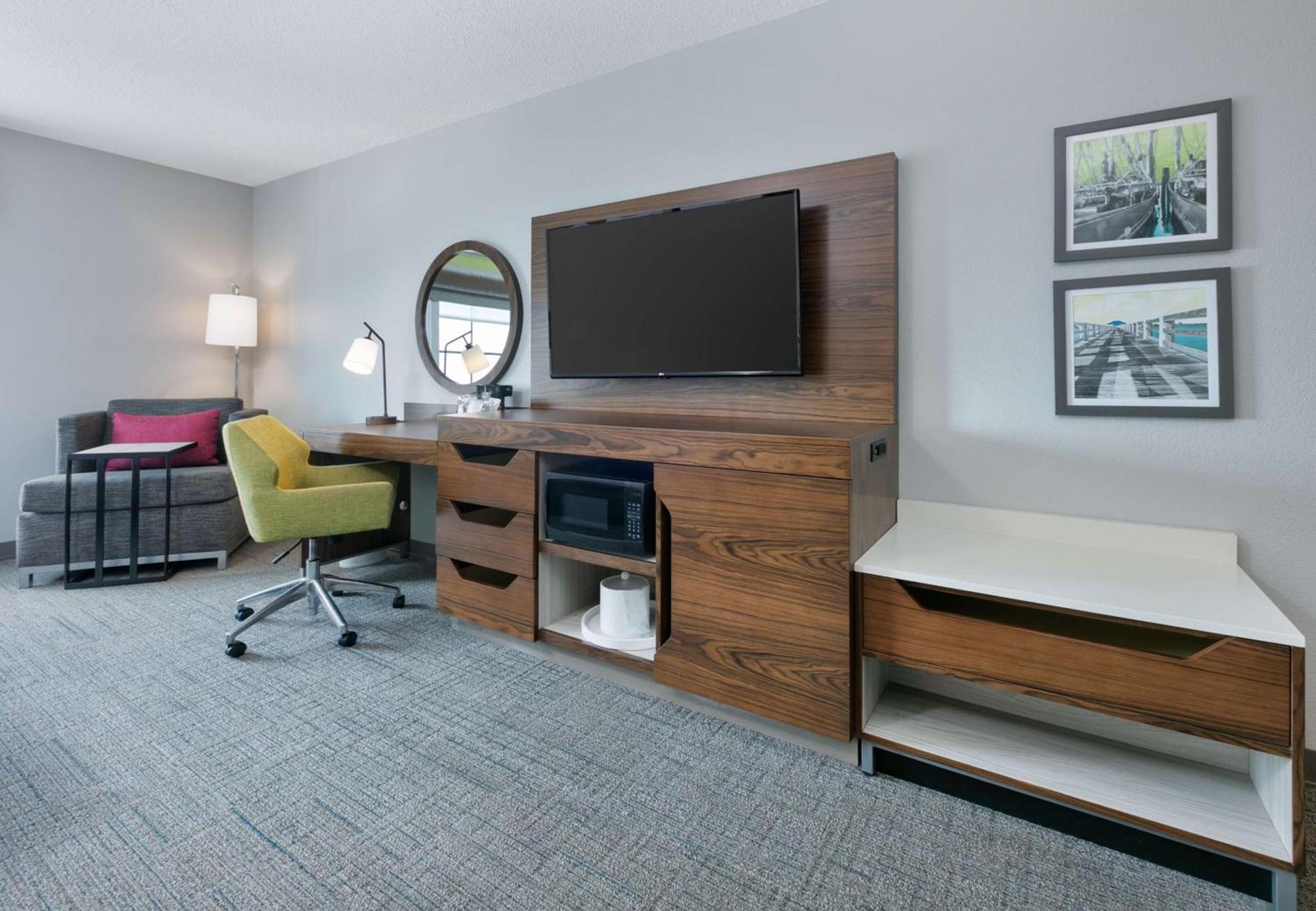 Hampton Inn Biloxi Beach Boulevard photo 24