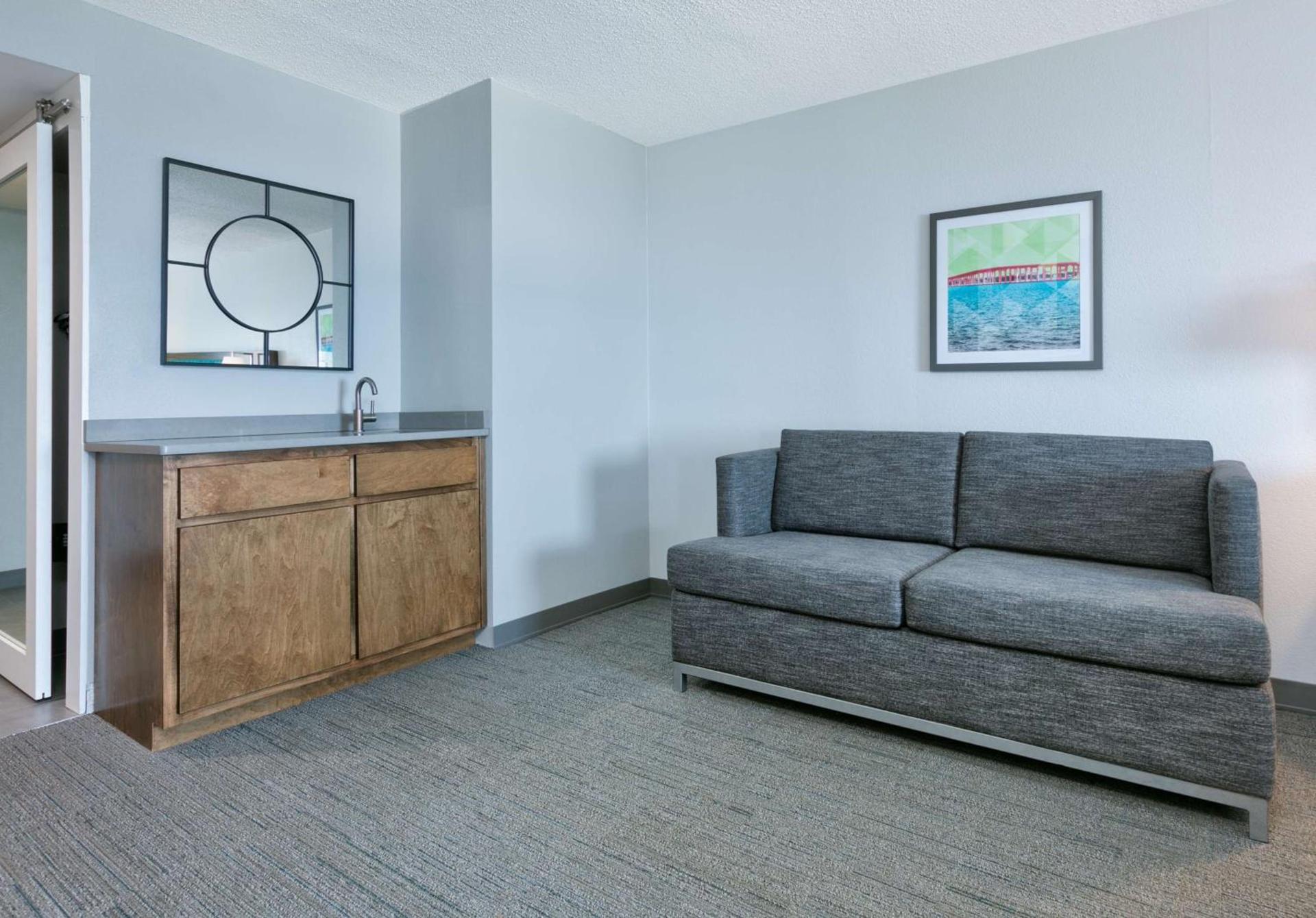 Hampton Inn Biloxi Beach Boulevard photo 34