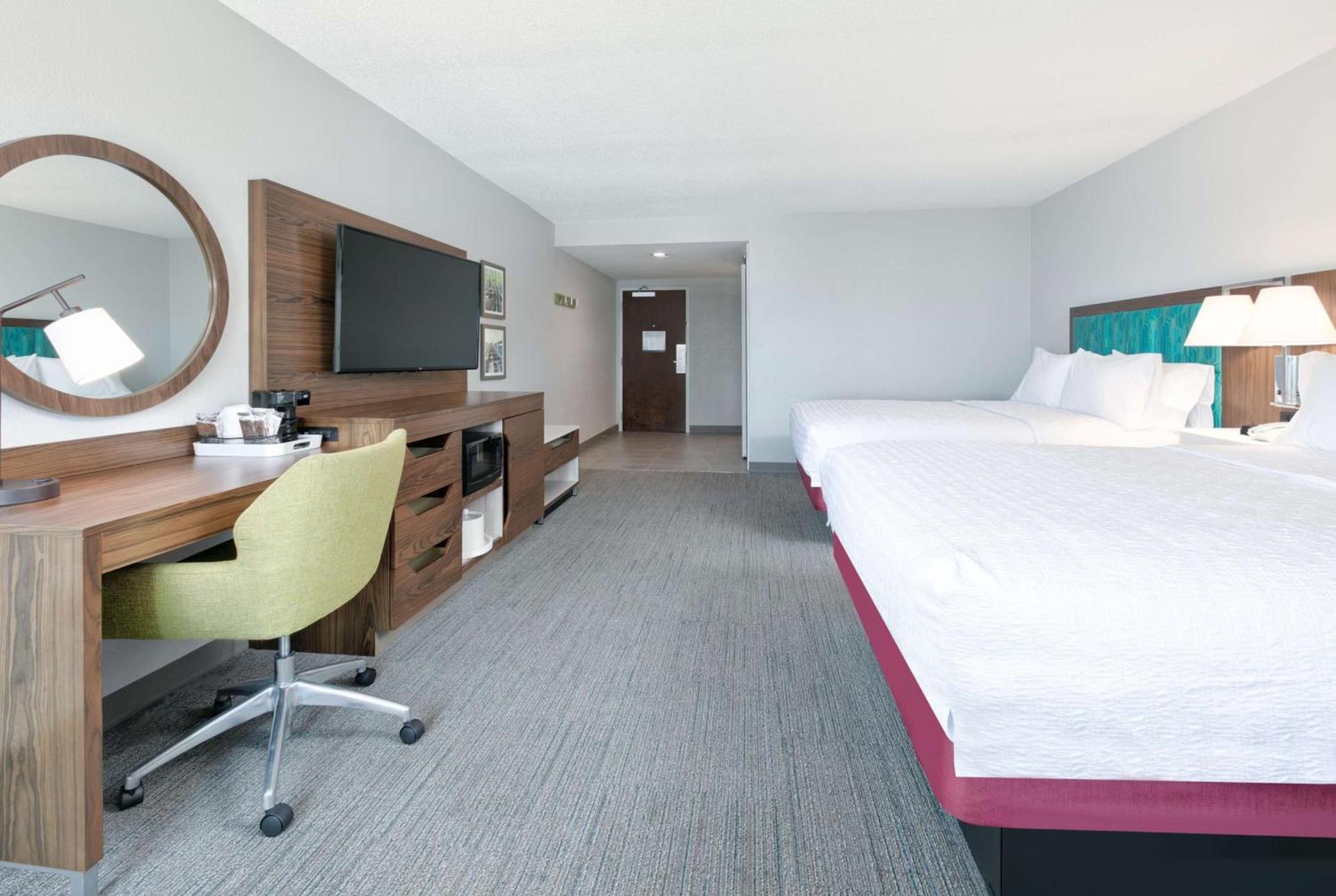 Hampton Inn Biloxi Beach Boulevard photo 40