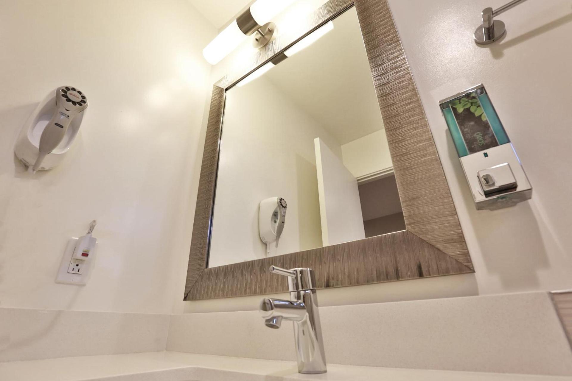 Hotel 414 Anaheim photo 41
