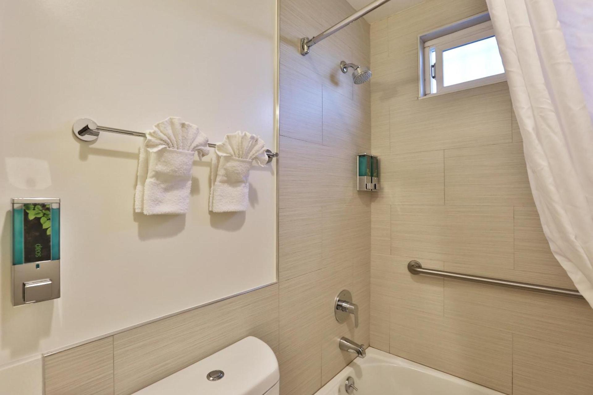 Hotel 414 Anaheim photo 48