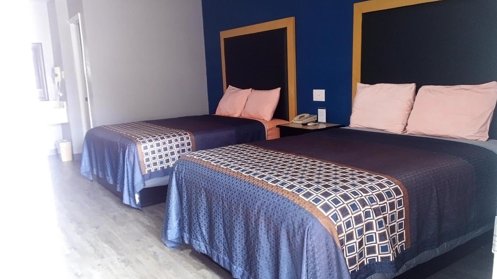 Coachman's Inn & Suites photo 17