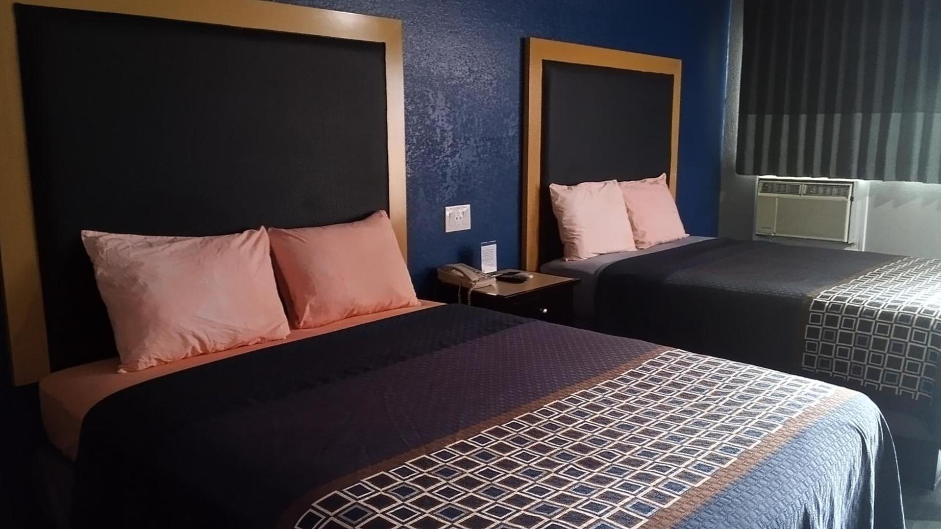 Coachman's Inn & Suites photo 18