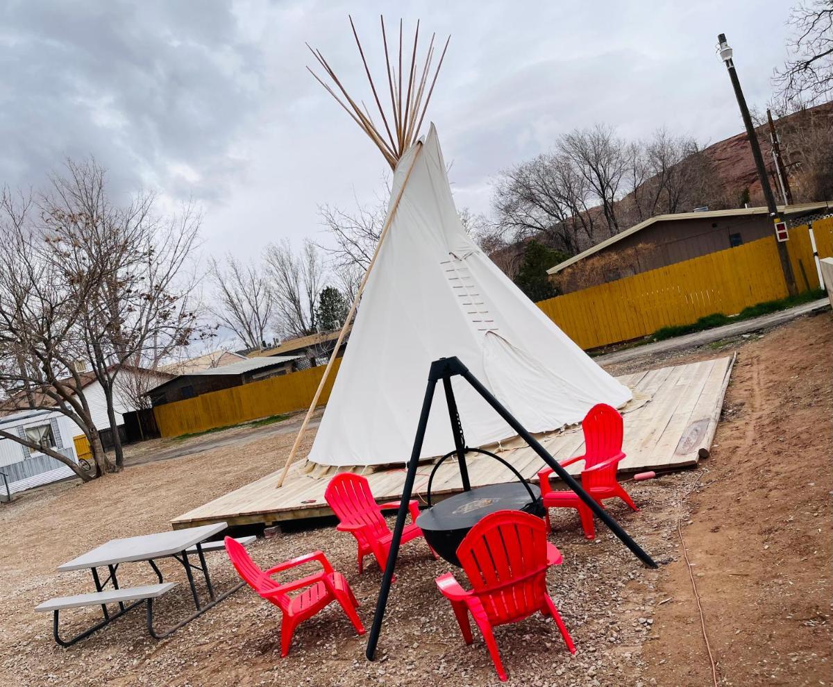 Apache Motel photo 7