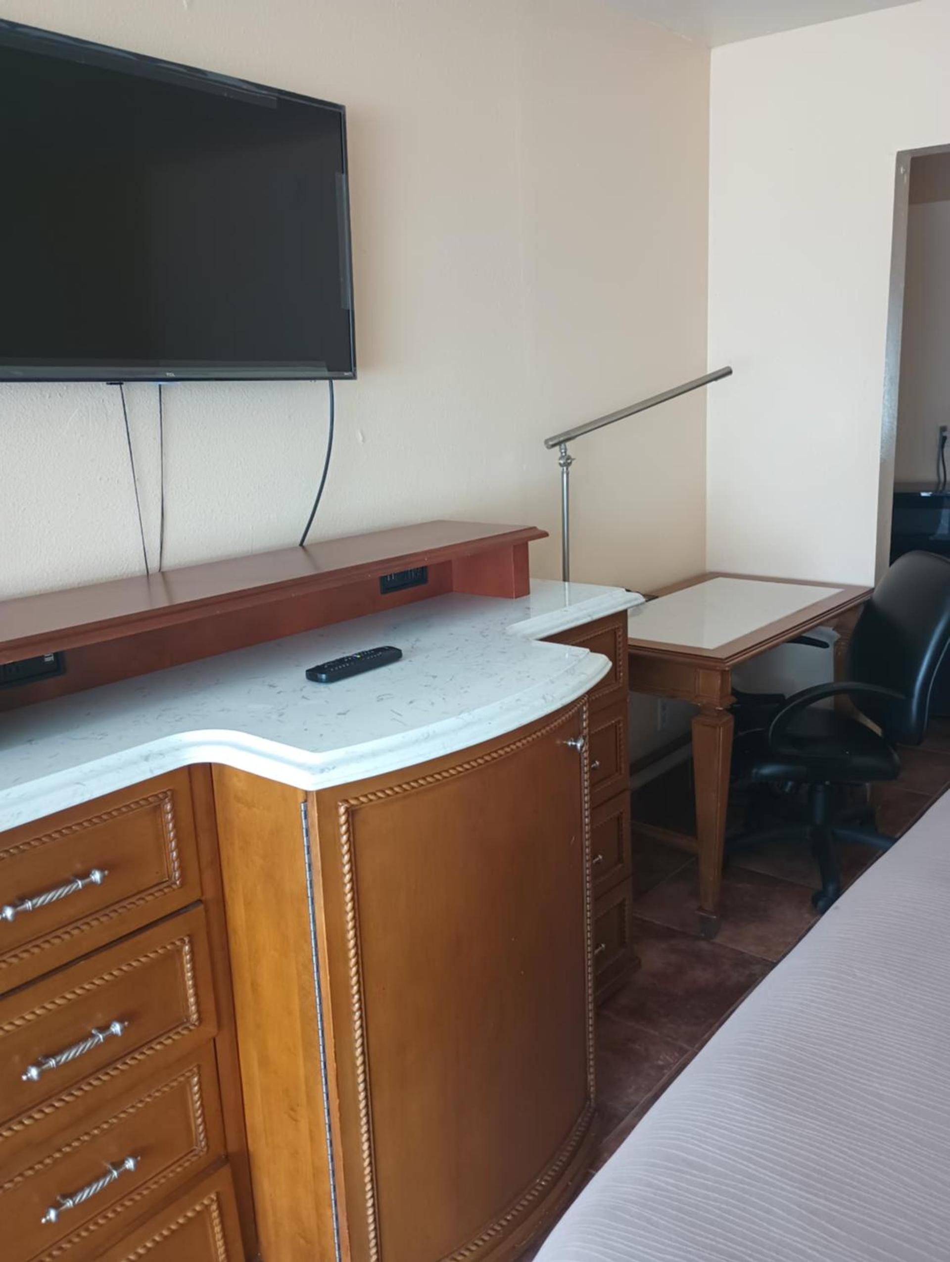 Altamonte Springs Hotel and Suites photo 10