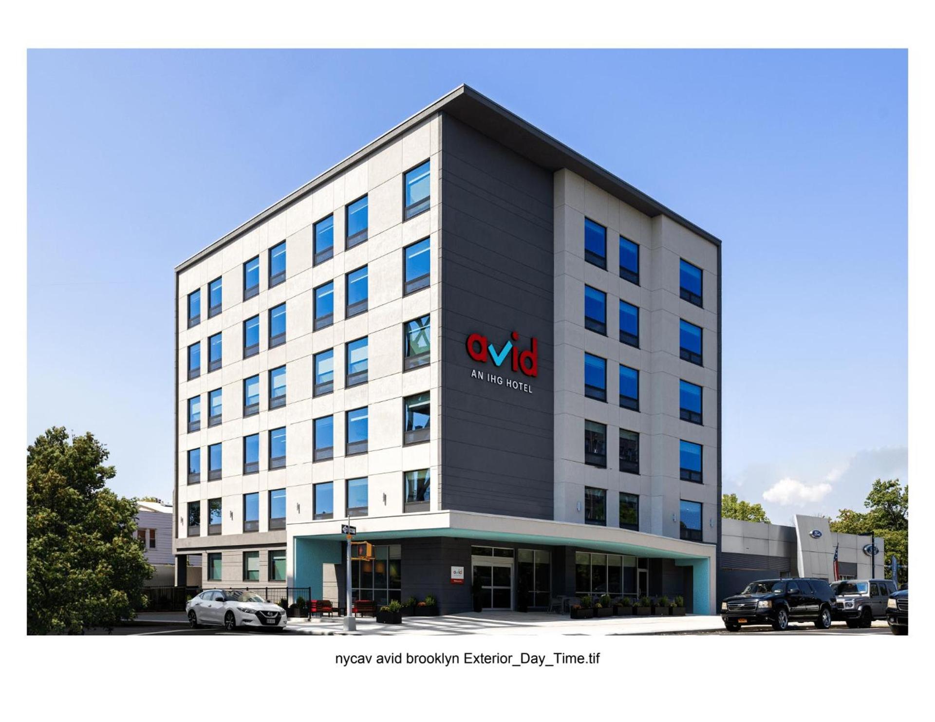 avid hotels - Brooklyn Dyker Heights by IHG photo 3