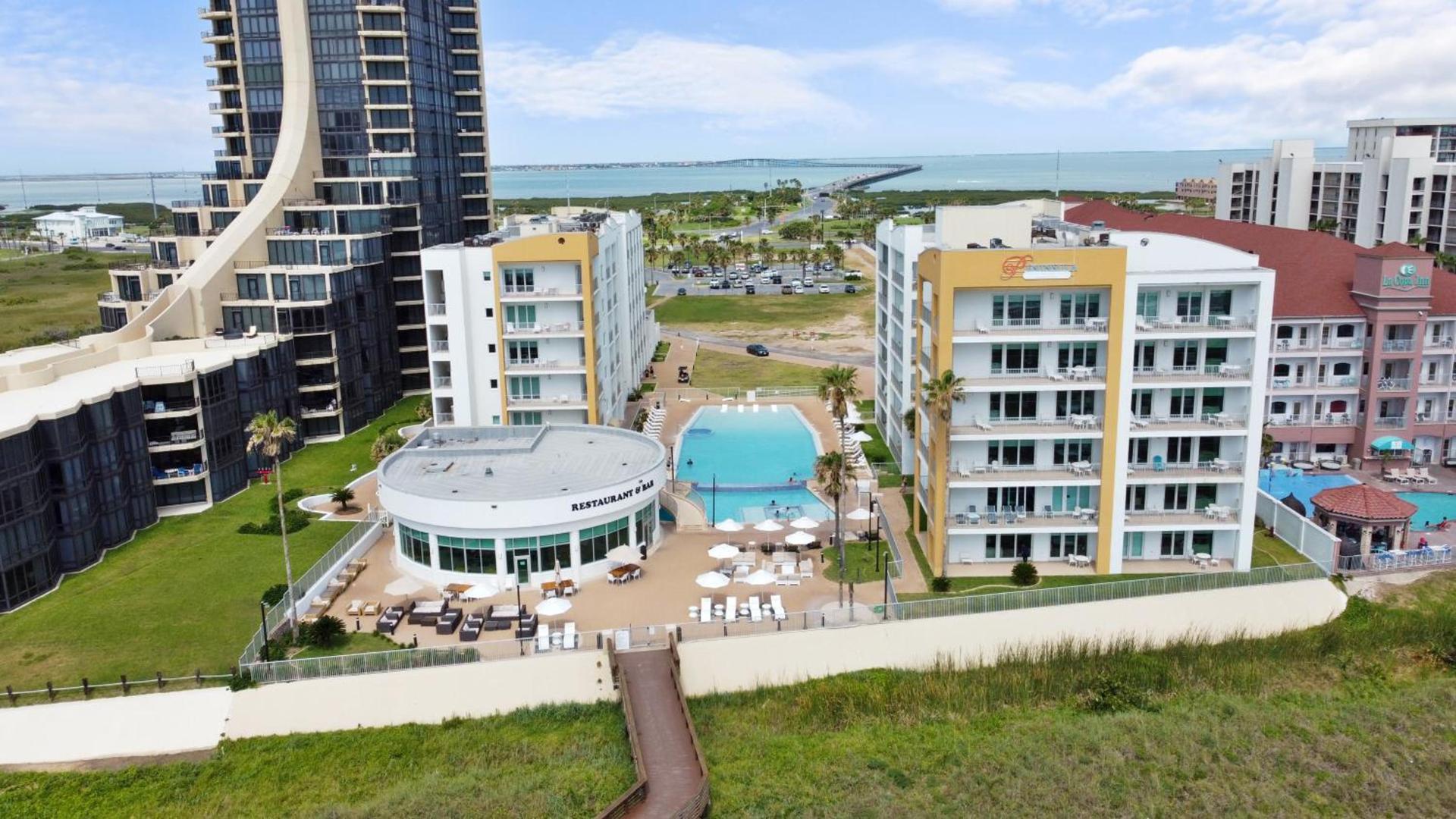 Peninsula Island Resort & Spa - Beachfront Property at South Padre Island photo 15