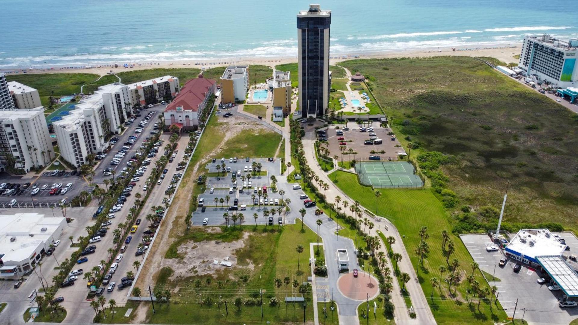 Peninsula Island Resort & Spa - Beachfront Property at South Padre Island photo 21