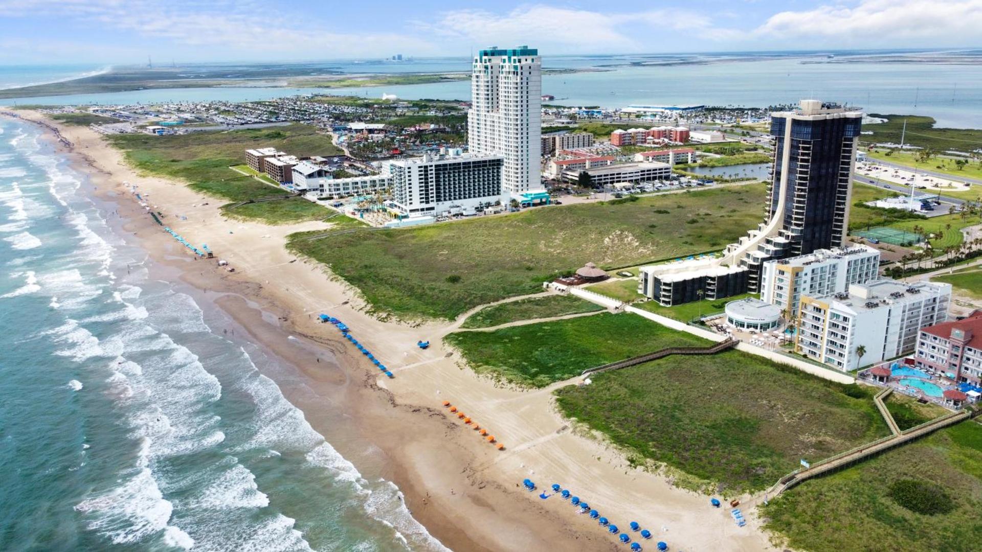 Peninsula Island Resort & Spa - Beachfront Property at South Padre Island photo 23