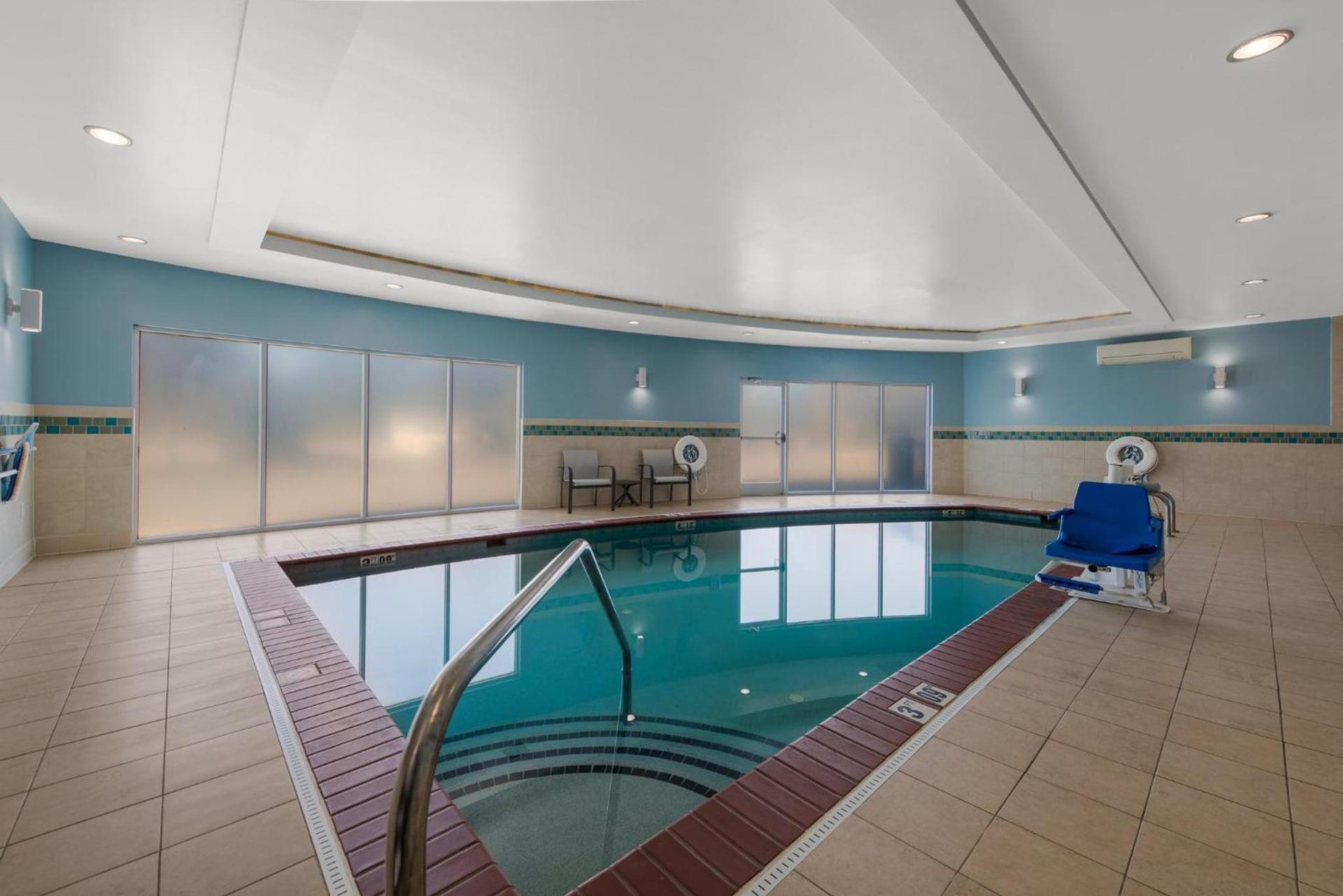 Holiday Inn Express Hotels- Hampton by IHG photo 90