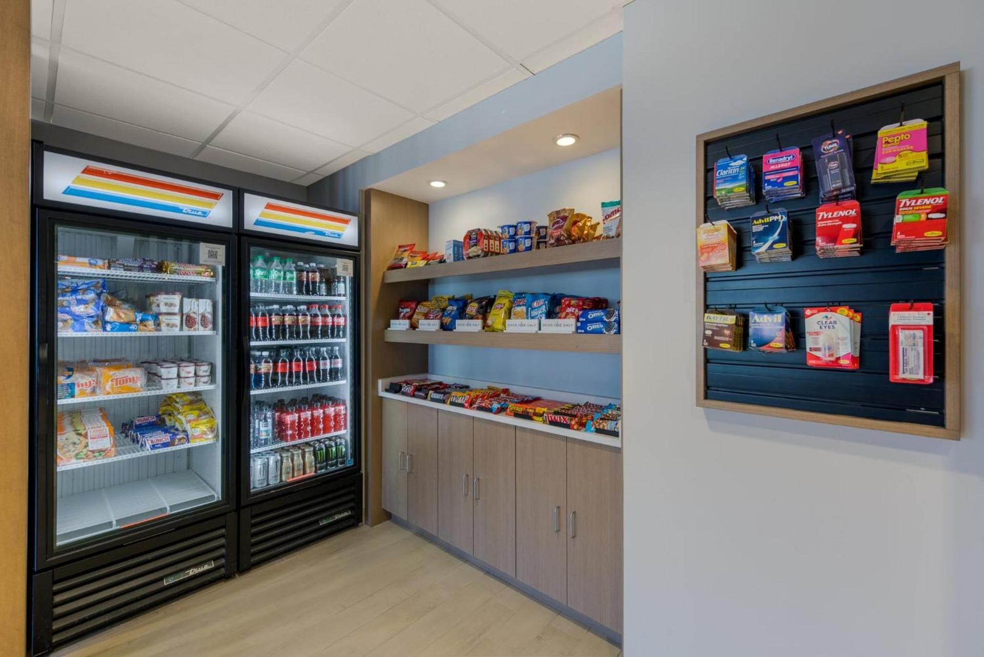 Holiday Inn Express Hotels- Hampton by IHG photo 76