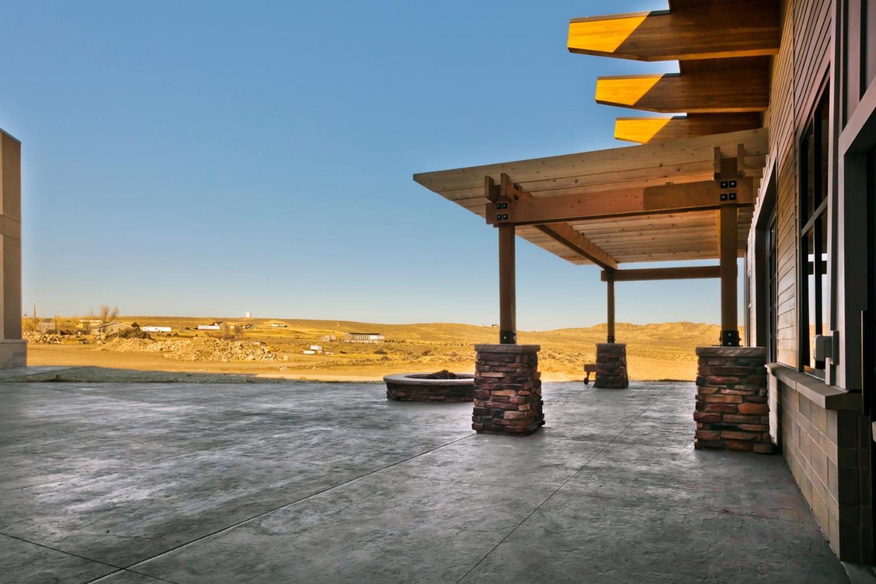 Shoshone Rose Casino & Hotel photo 62