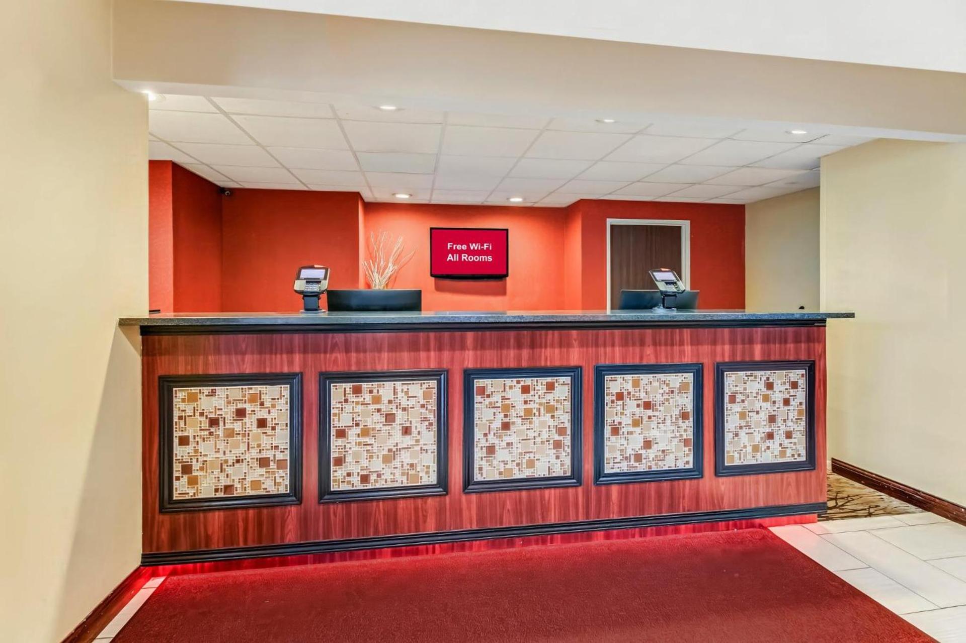 Red Roof Inn Springfield, OH photo 8