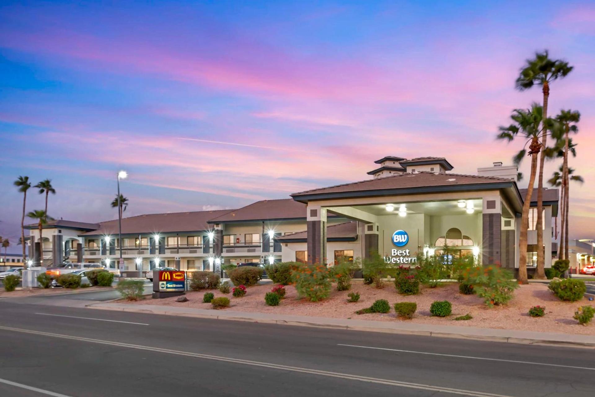 Best Western Superstition Springs Inn photo 10