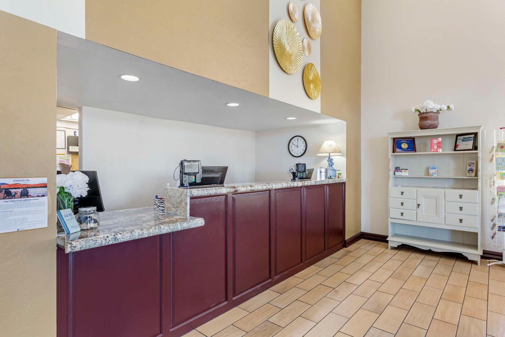 Best Western Superstition Springs Inn photo 11