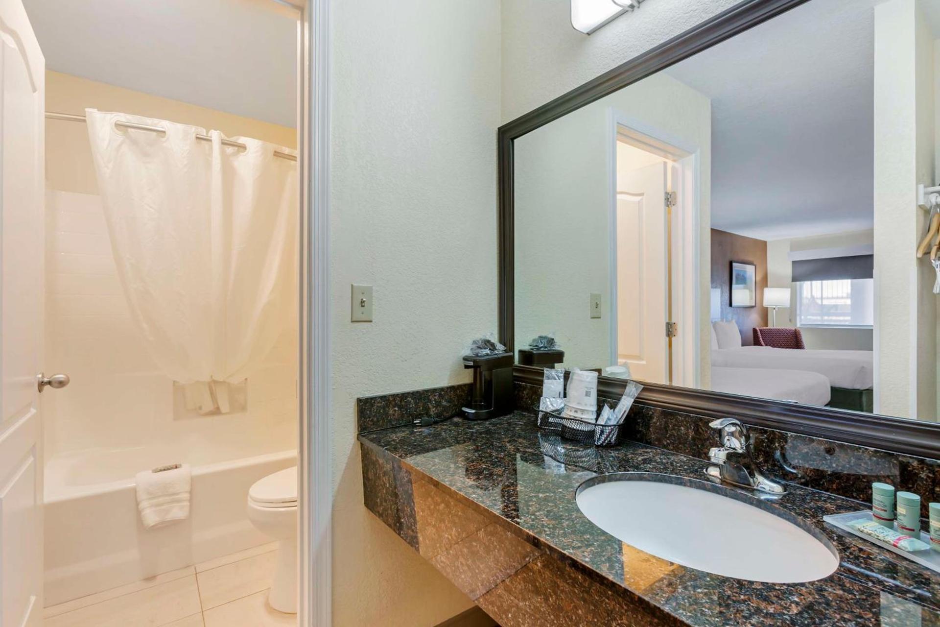 Best Western Superstition Springs Inn photo 20