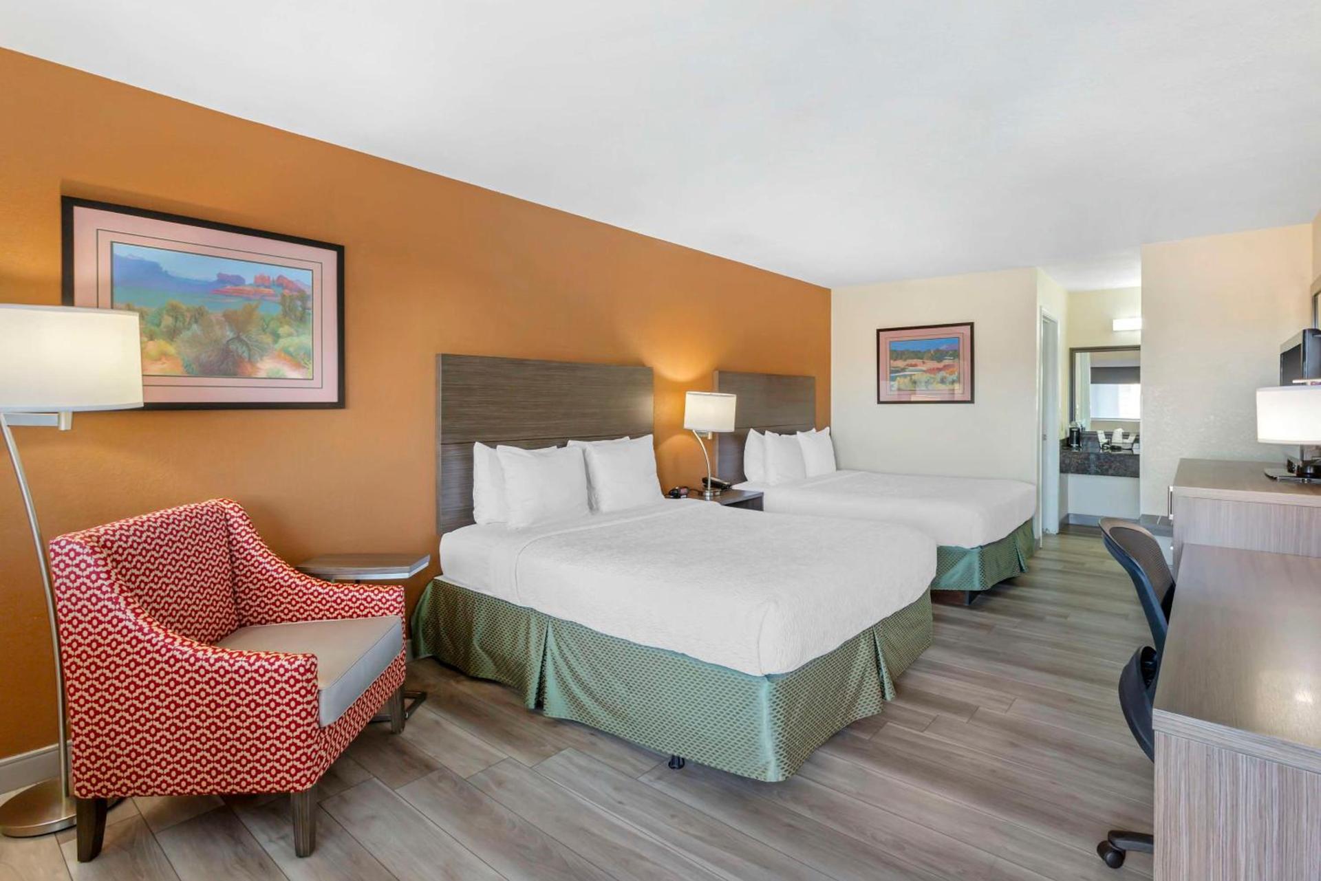 Best Western Superstition Springs Inn photo 4