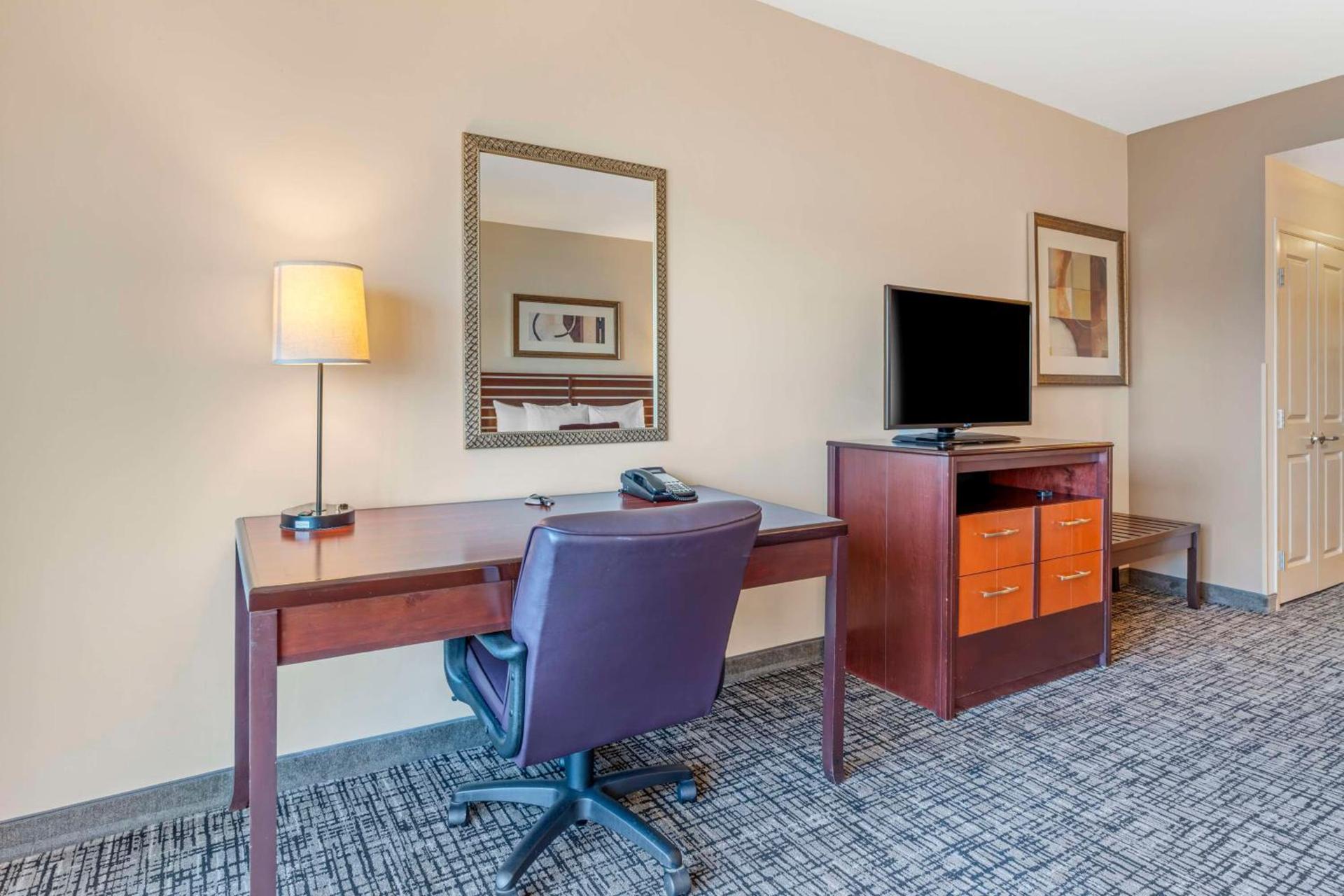Best Western Plus Bayside Hotel photo 17