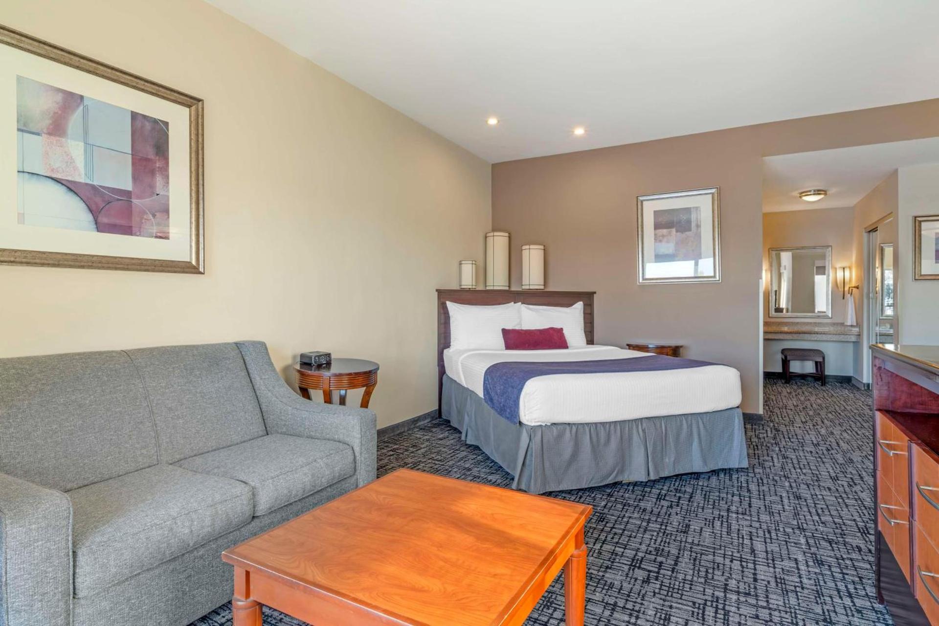 Best Western Plus Bayside Hotel photo 30