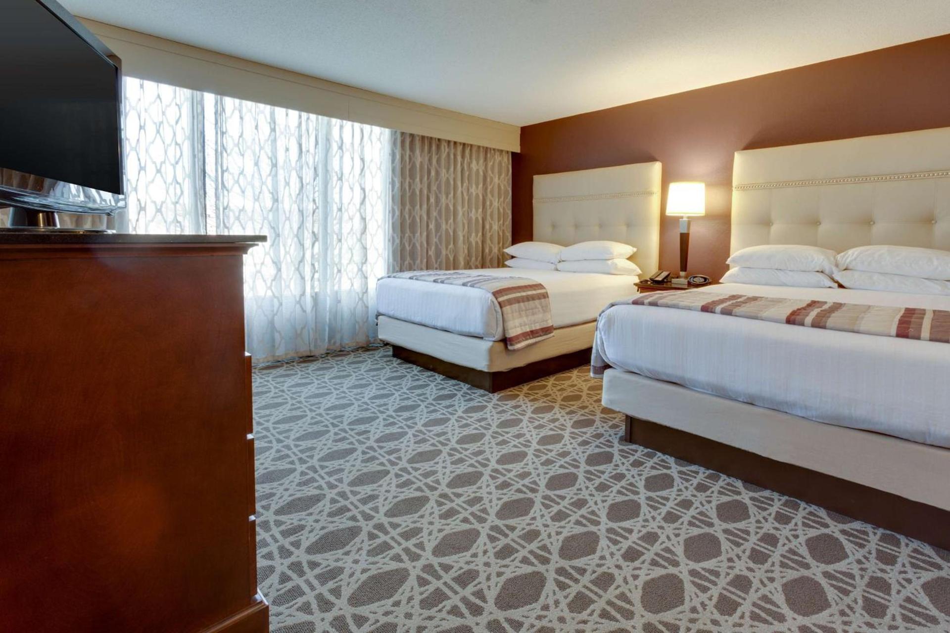 Drury Inn & Suites Overland Park photo 21
