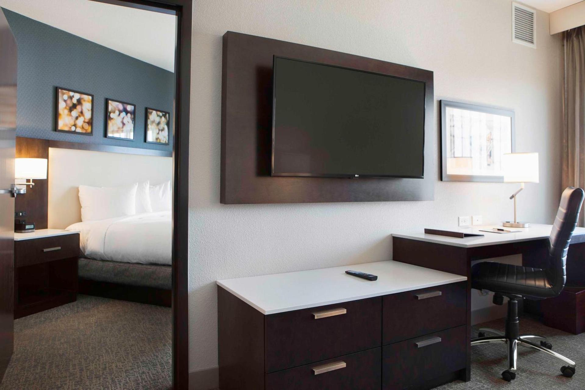 Hilton Garden Inn Minneapolis - University Area photo 18