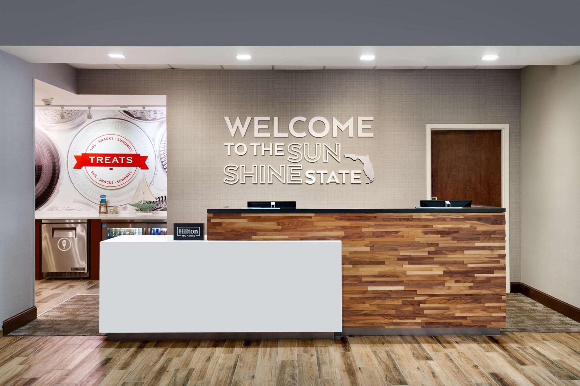 Hampton Inn New Smyrna Beach photo 18