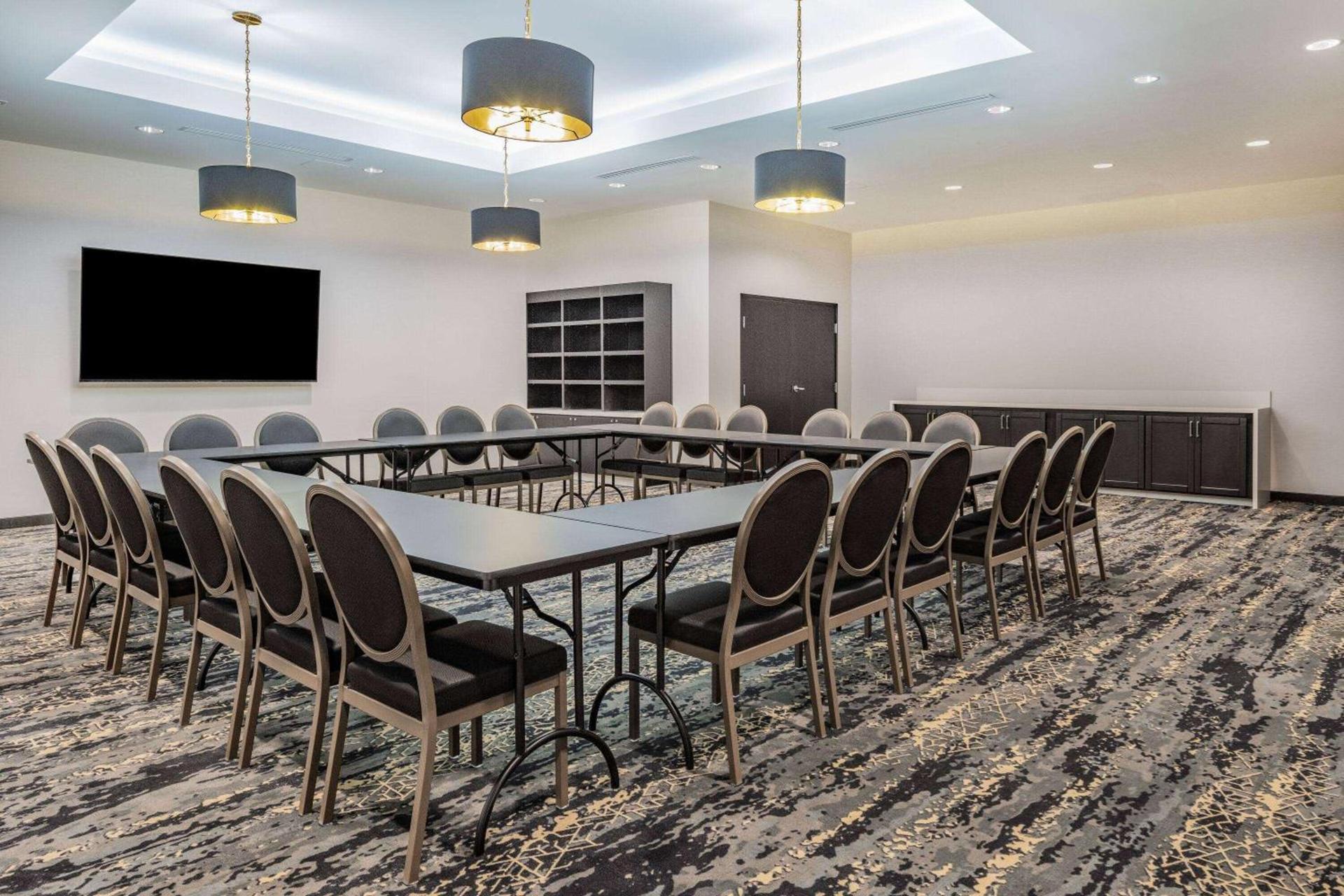 La Quinta Inn & Suites by Wyndham Yucaipa photo 29