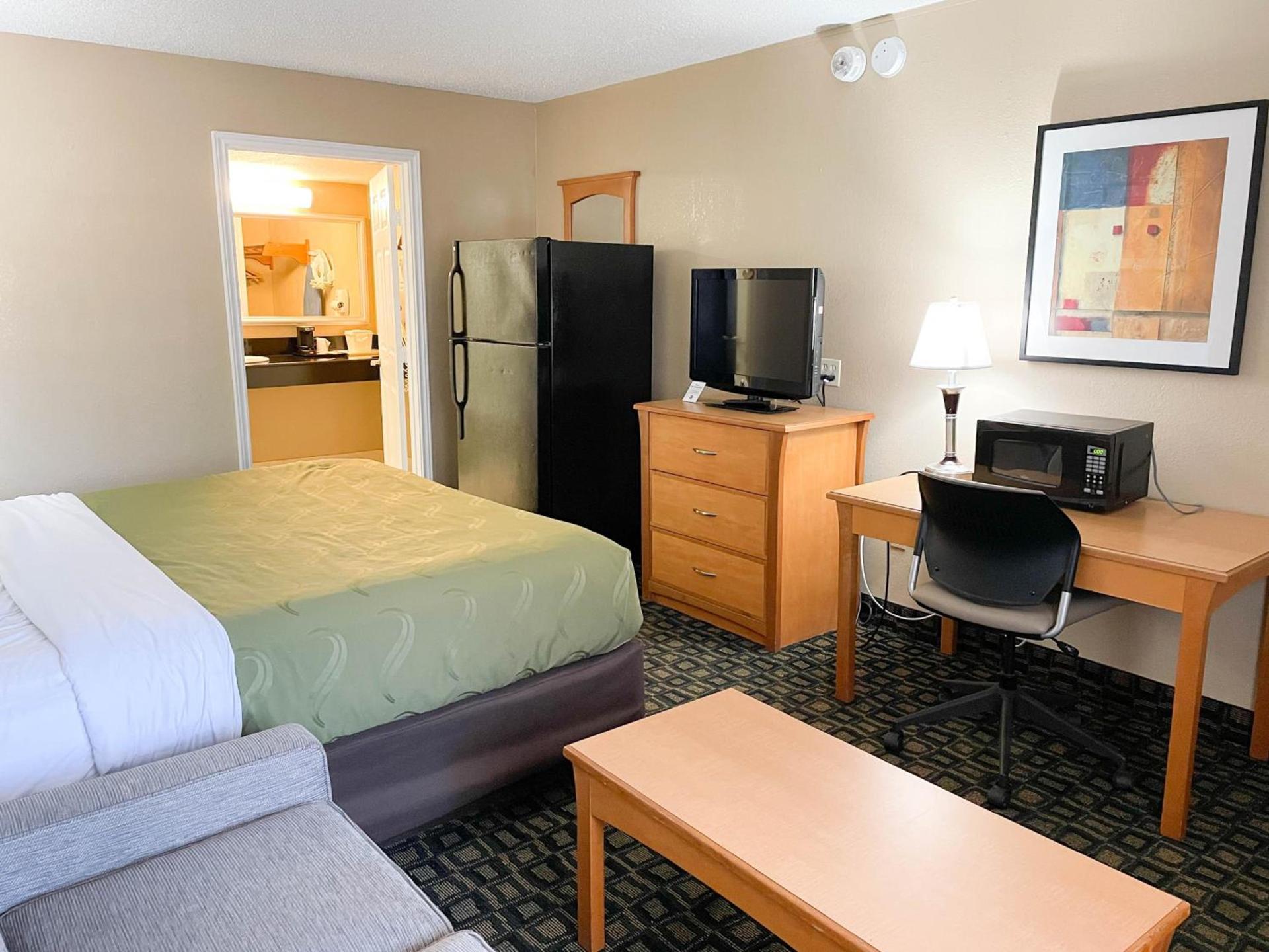 Studio 6 Suites North Richland Hills TX photo 14