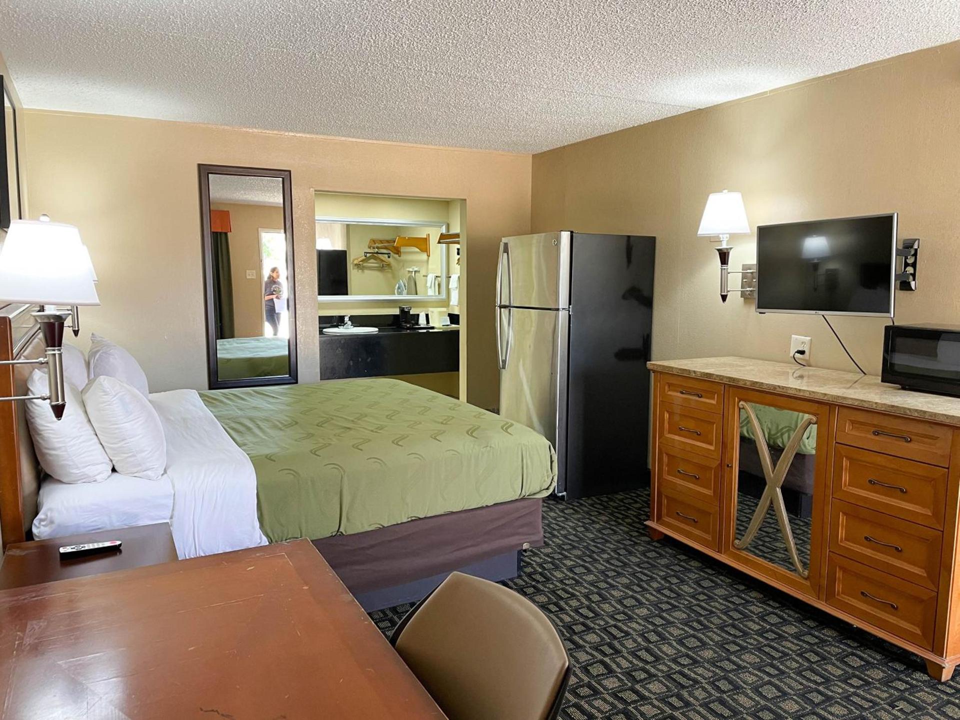 Studio 6 Suites North Richland Hills TX photo 6