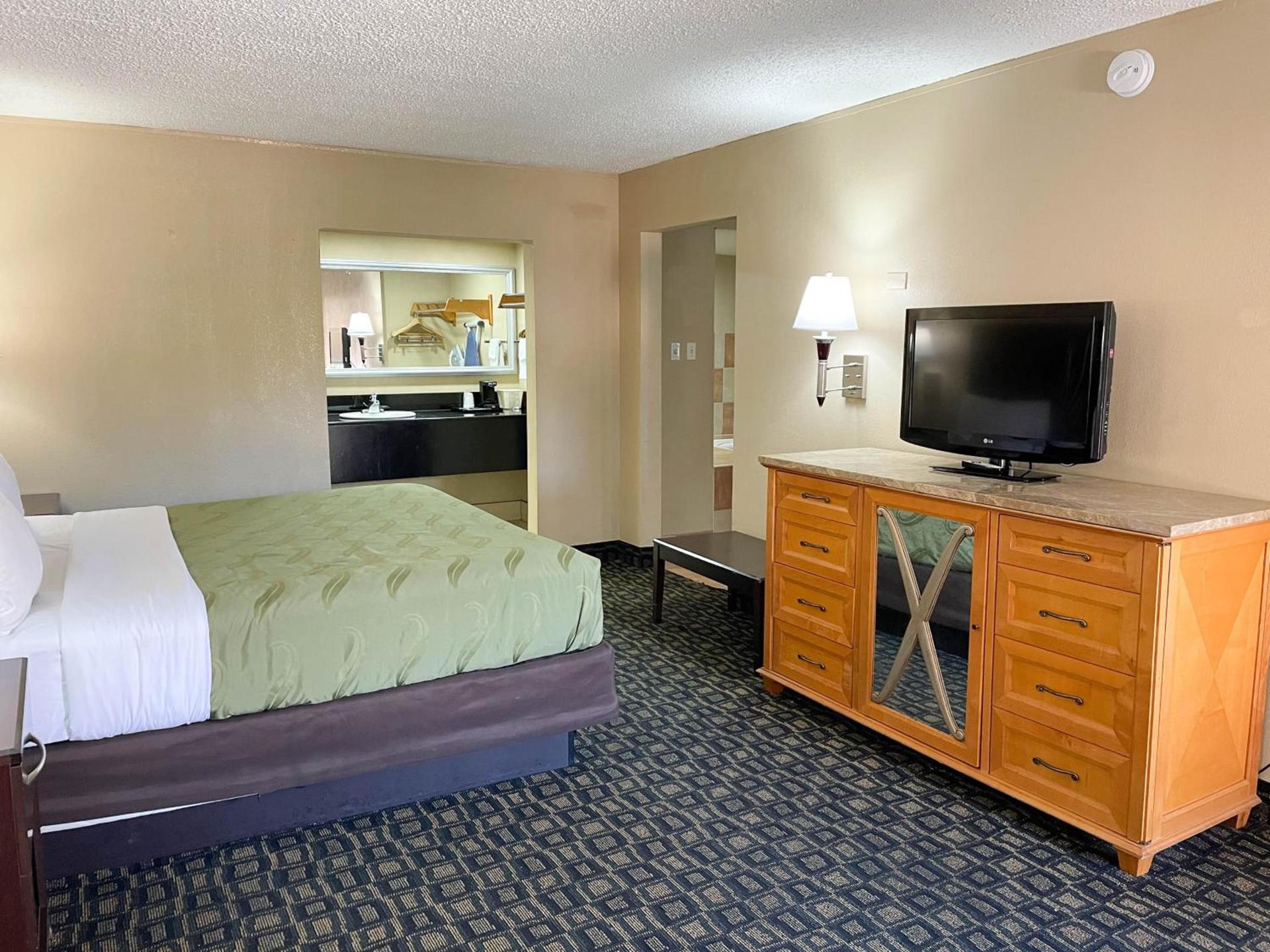 Studio 6 Suites North Richland Hills TX photo 8