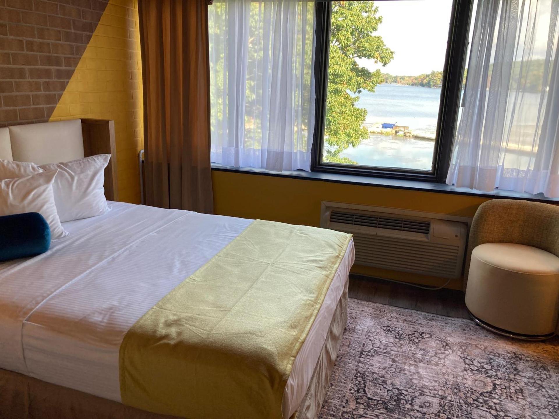 Split Rock Resort photo 91