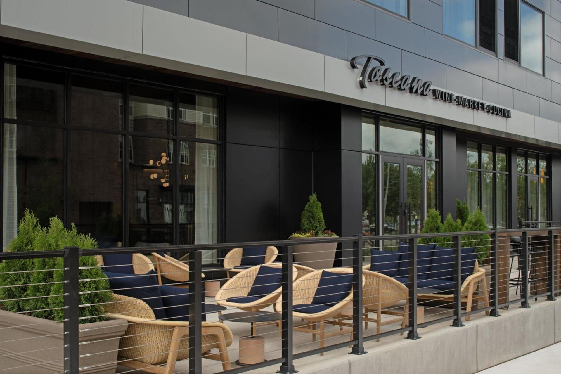AC Hotel by Marriott Lansing University Area photo 54