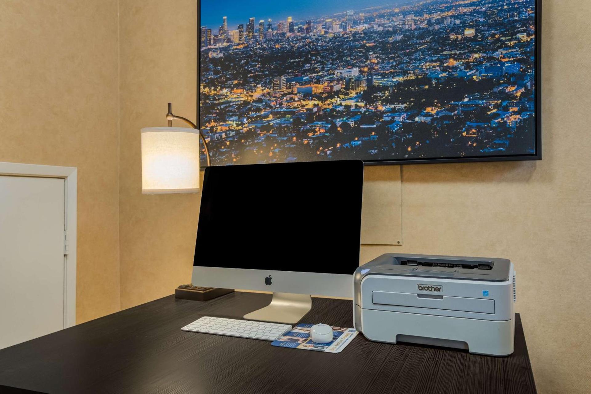 Best Western Diamond Bar Hotel & Suites photo 13