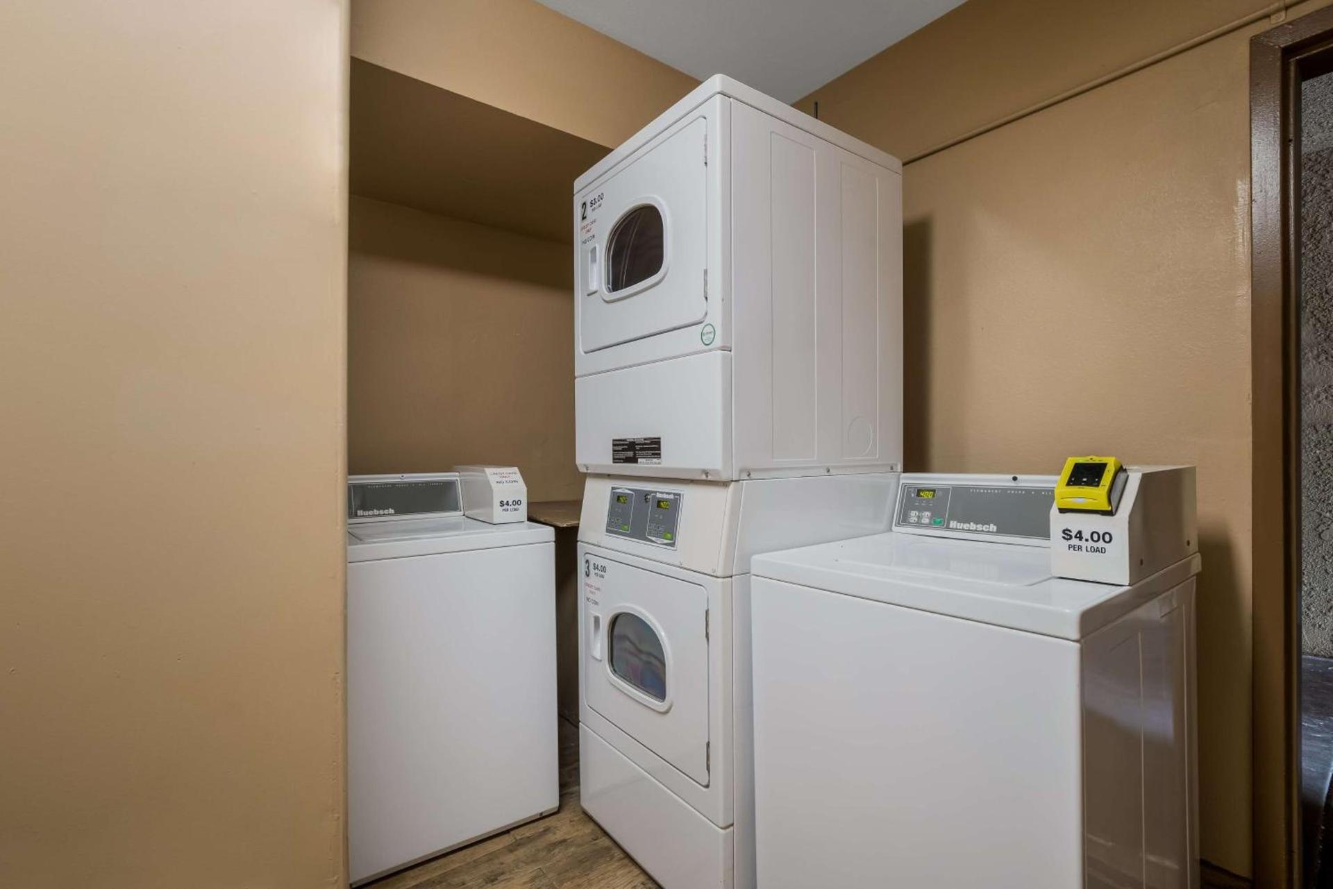 Best Western Diamond Bar Hotel & Suites photo 11