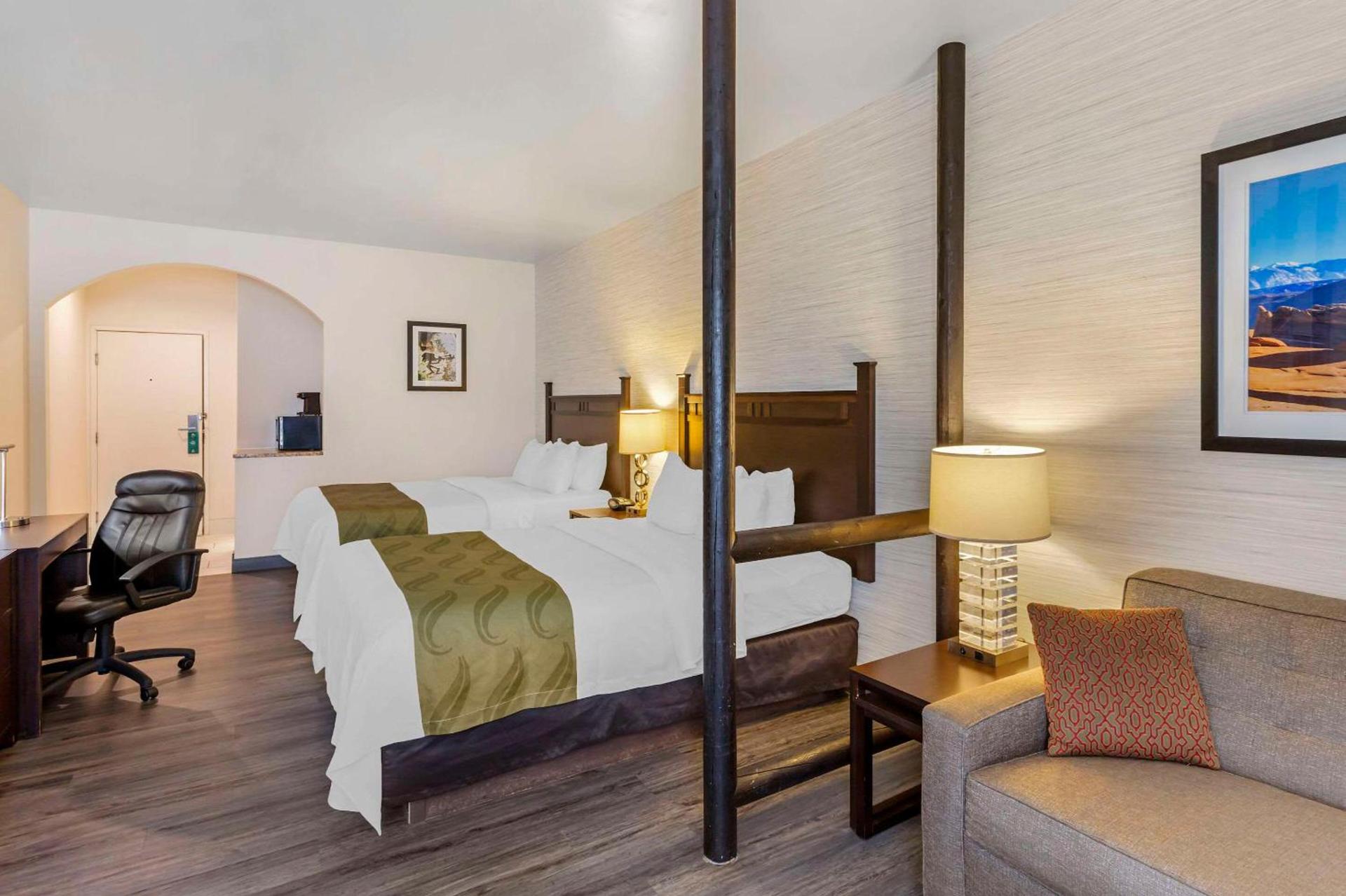 Quality Suites Moab near Arches National Park photo 19