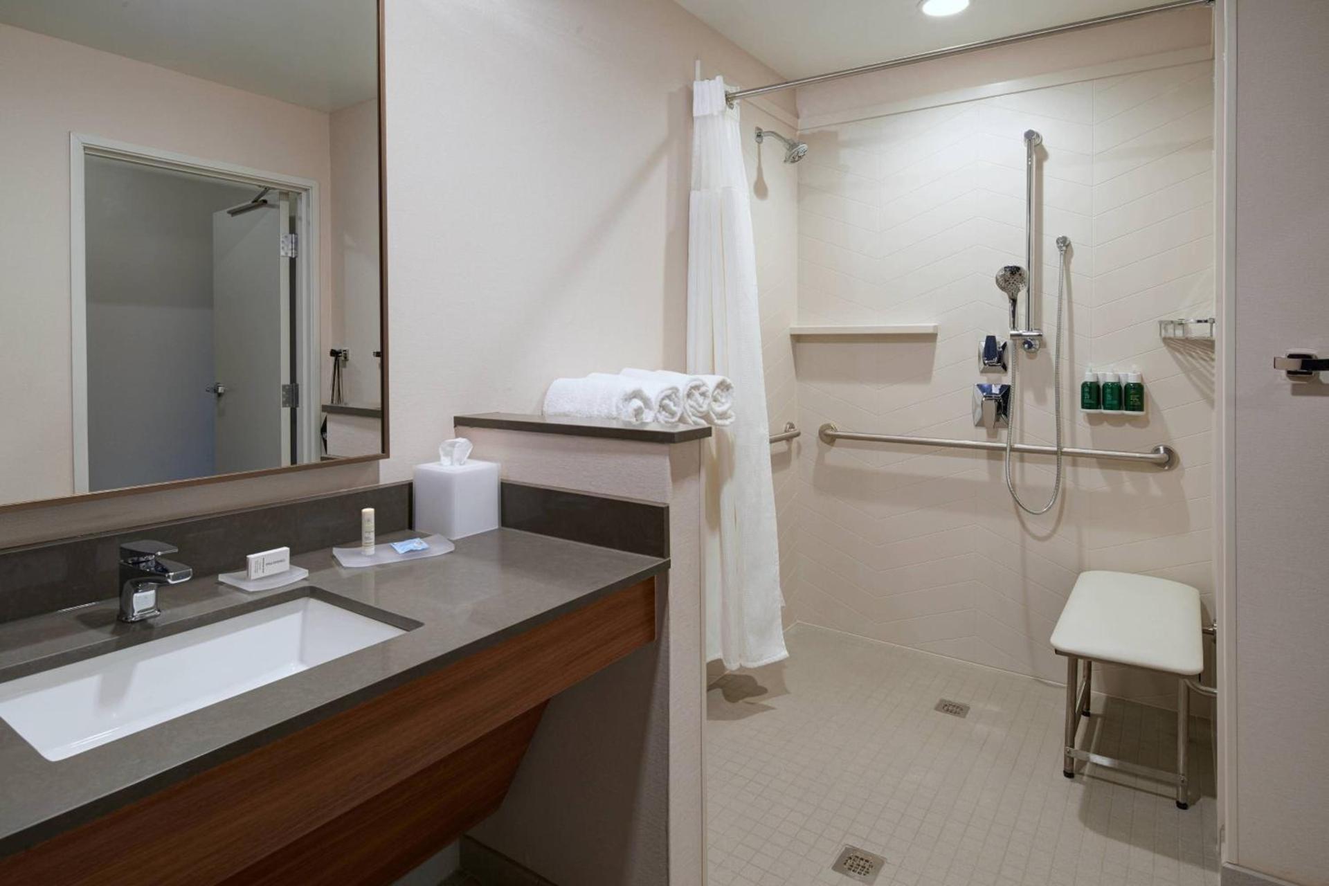 Fairfield Inn & Suites by Marriott Midland photo 15