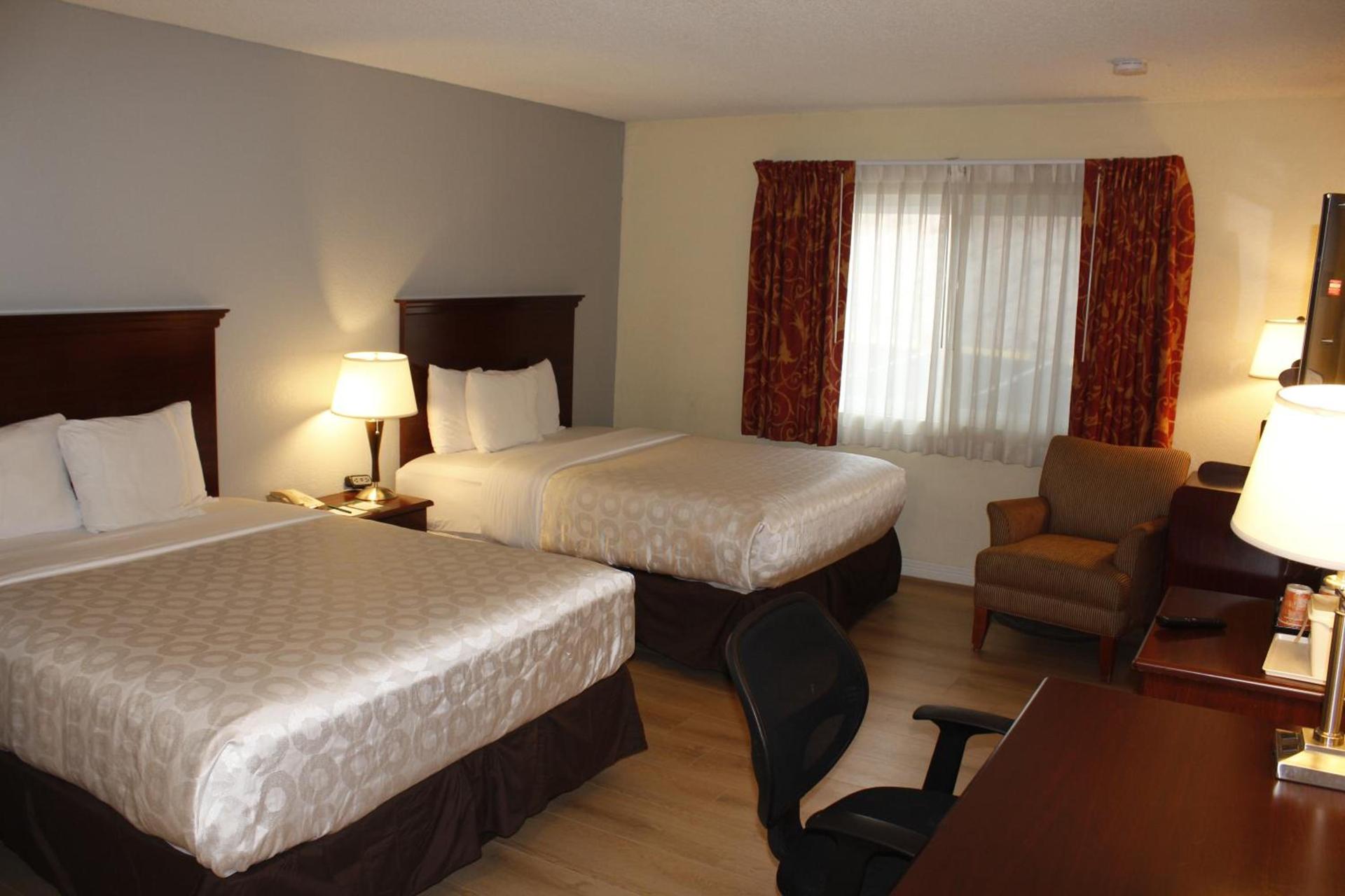 Hotel Americana photo 9