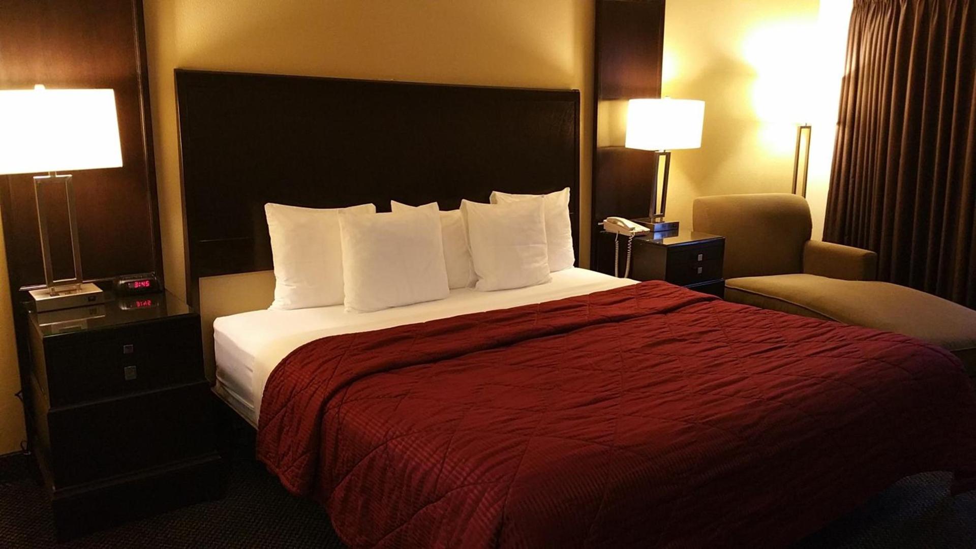 Cedars Inn photo 13