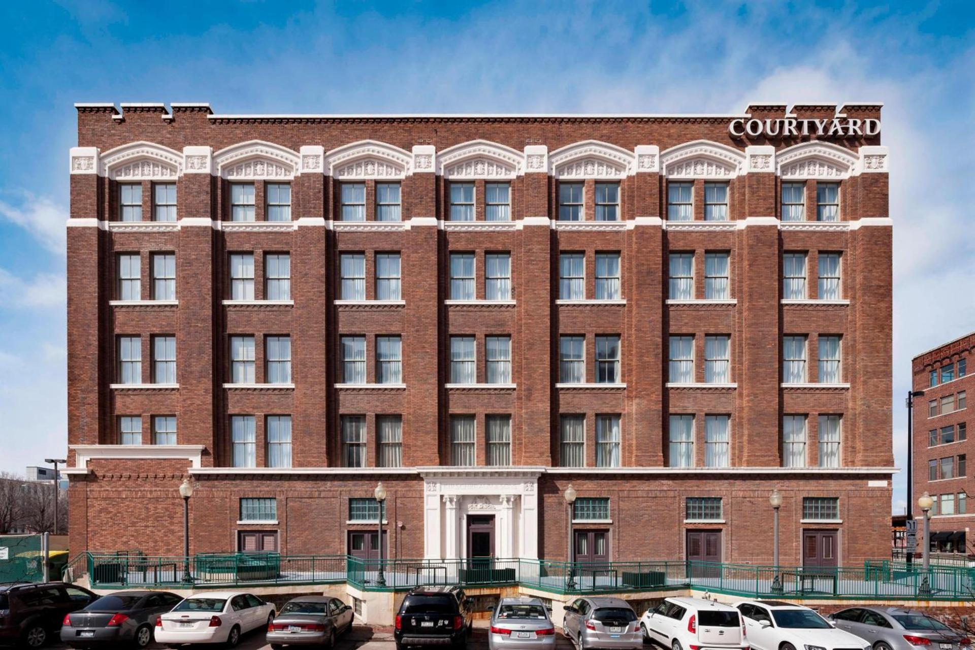 Courtyard Omaha Downtown/Old Market Area photo 2